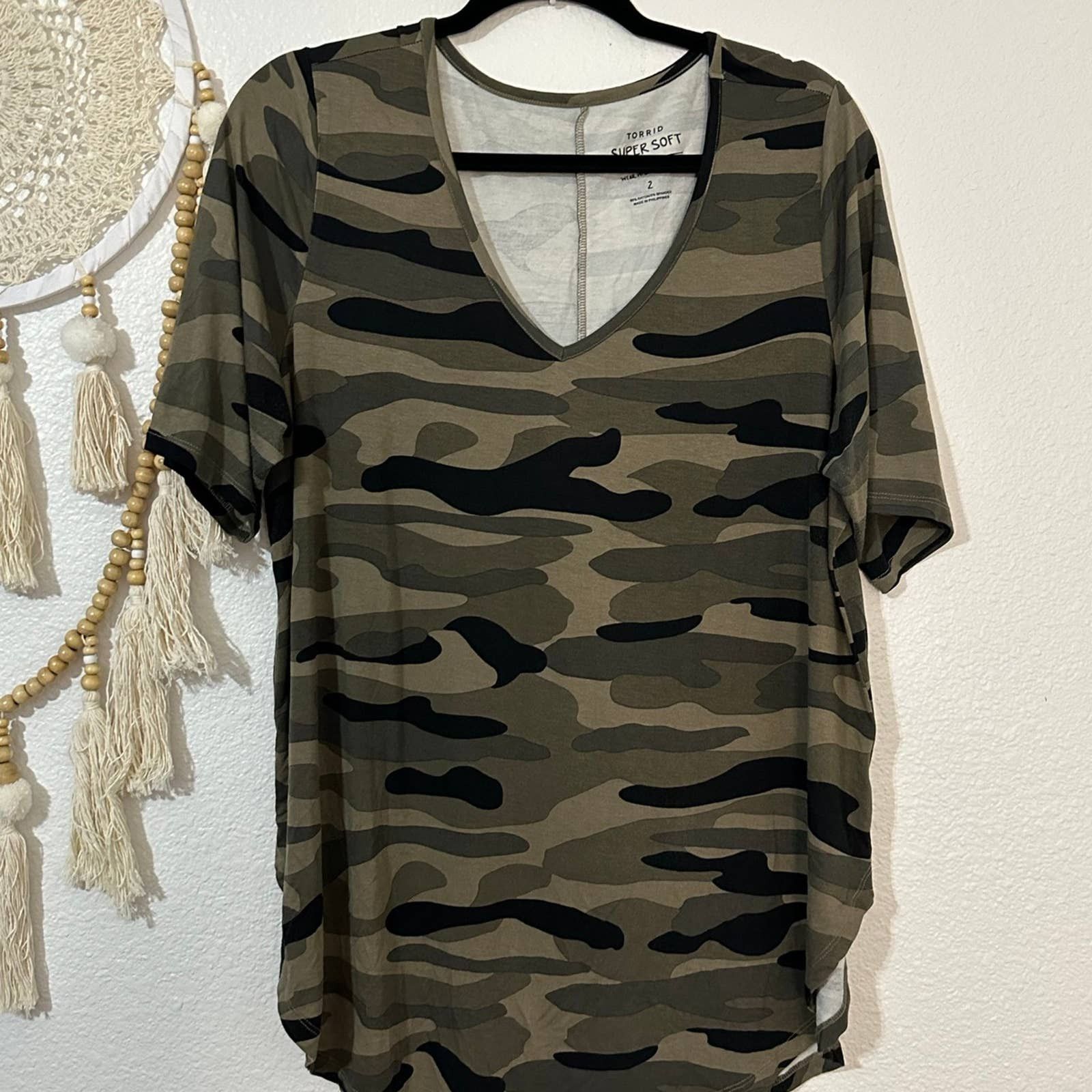 Other bundle of 2 torrid top size 2 Size XXL / US 16-18 / IT 52-54 - 6 Thumbnail