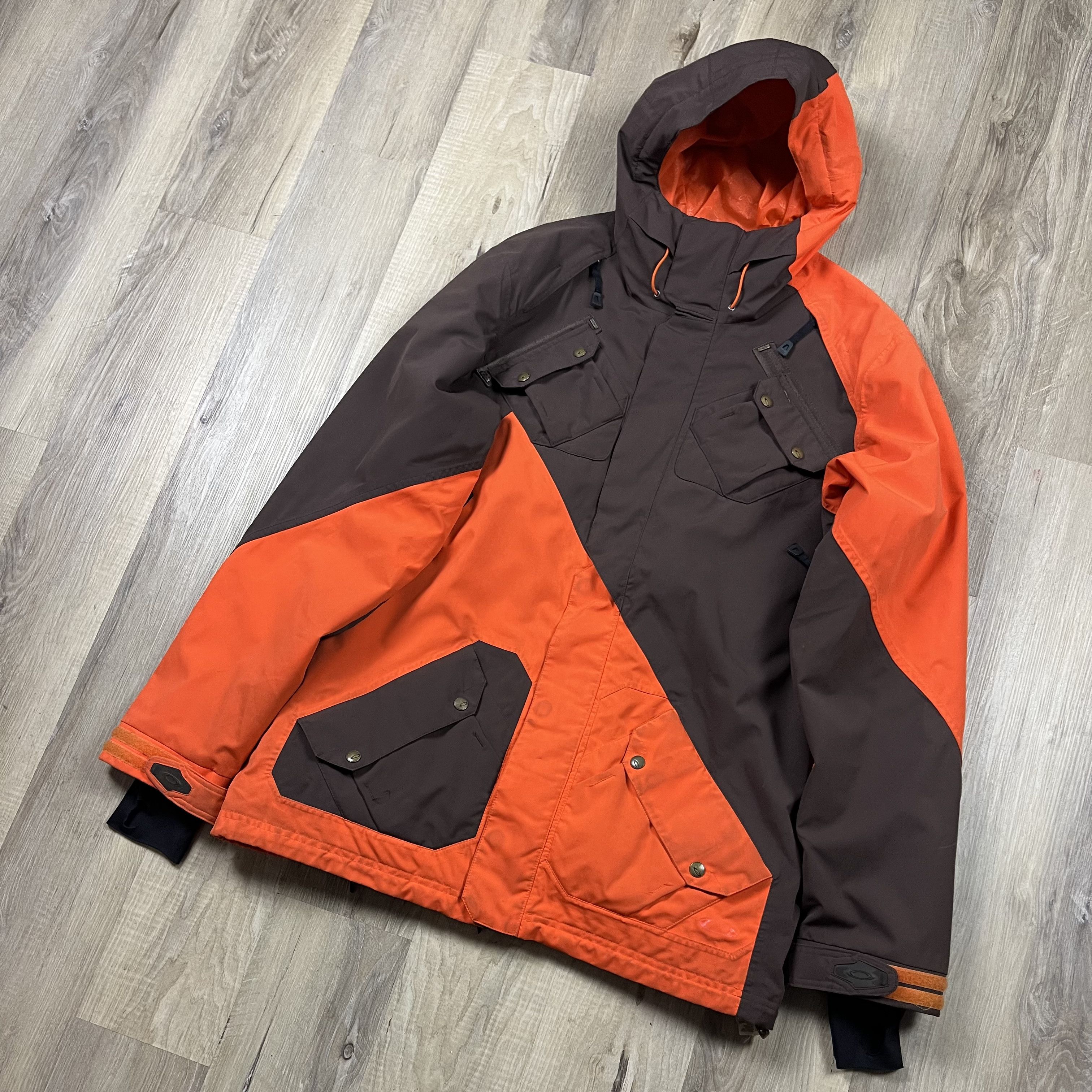 Oakley VTG Y2K Oakley Air Raid Jacket Snowboard Ski Cyber Size US L / EU 52-54 / 3 - 1 Thumbnail