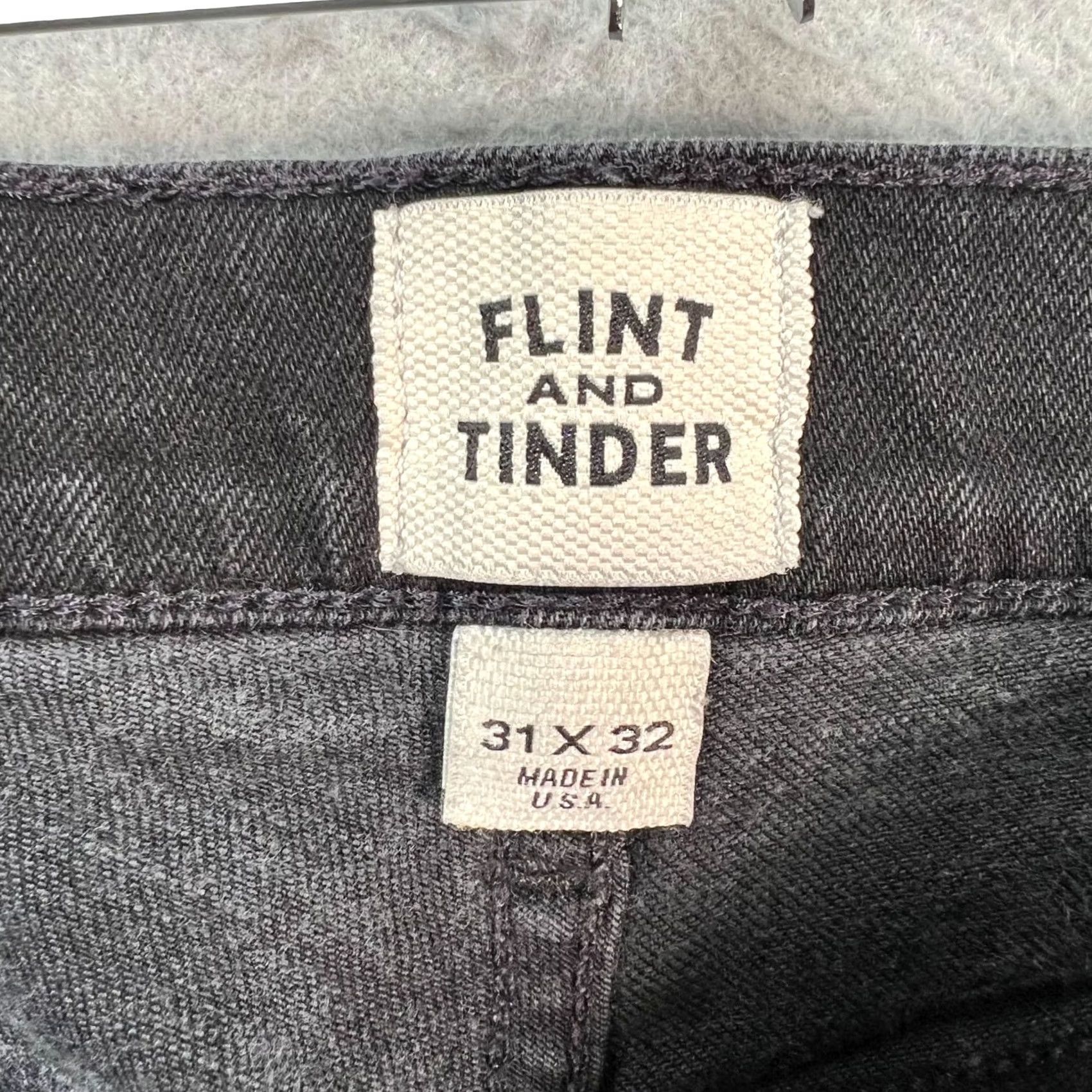 Vintage Flint & Tinder Jeans 31 x 32 Black Straight Mens Regular 5-Pocket USA Denim Slim Rise Mid Vintage No Size US 31 - 3 Thumbnail