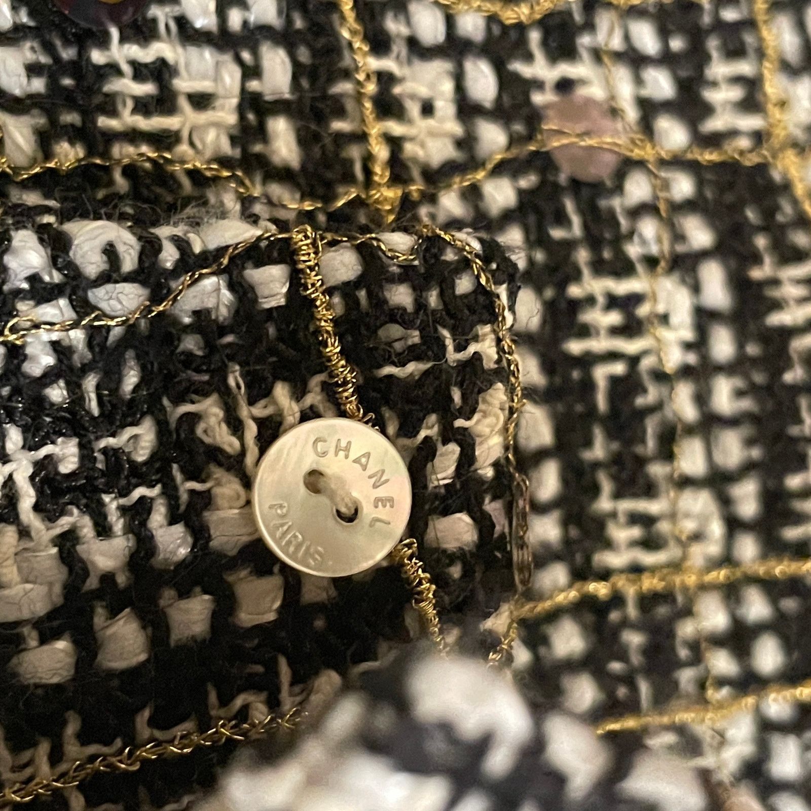 Chanel Chanel 05 Black White Plaid Tweed Sequin Jacket FR 40 Size M / US 6-8 / IT 42-44 - 13 Thumbnail