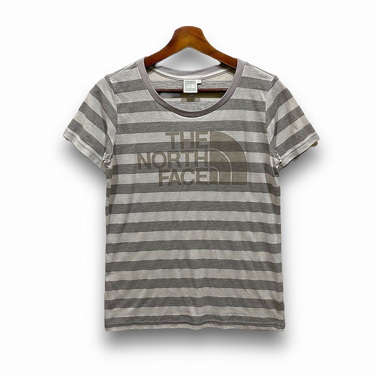The North Face Striped the north face tee Size M / US 6-8 / IT 42-44 - 1 Thumbnail