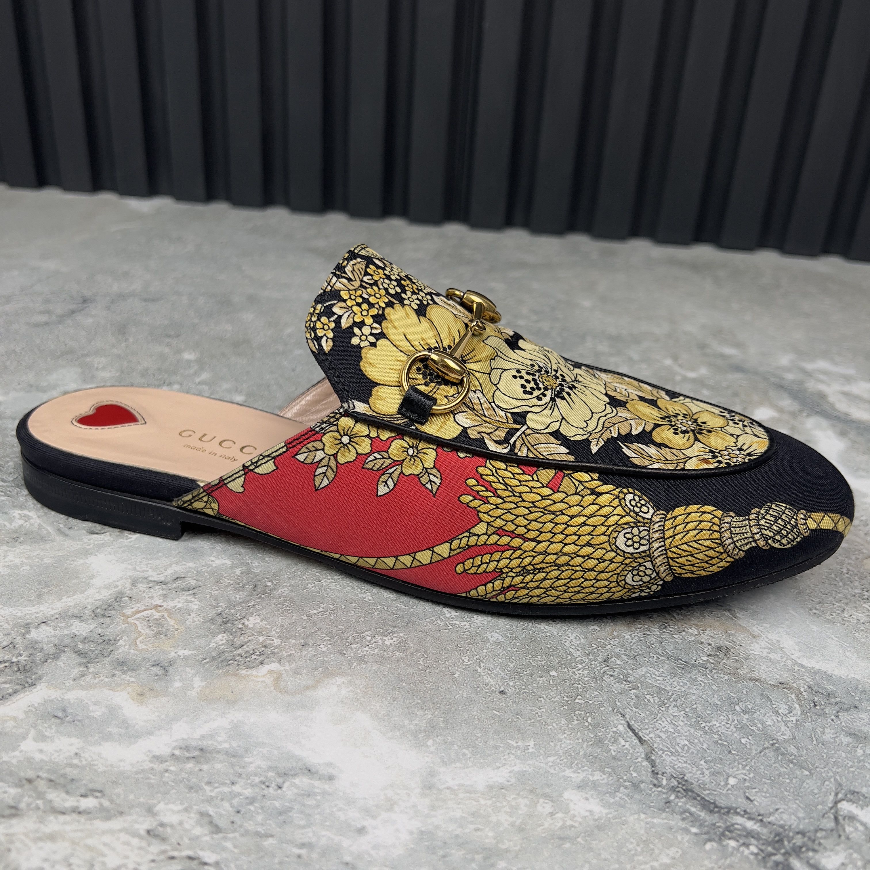 Gucci Princetown Horsebit Flat Floral Mule Fabric Size US 8 / IT 38 - 2 Thumbnail