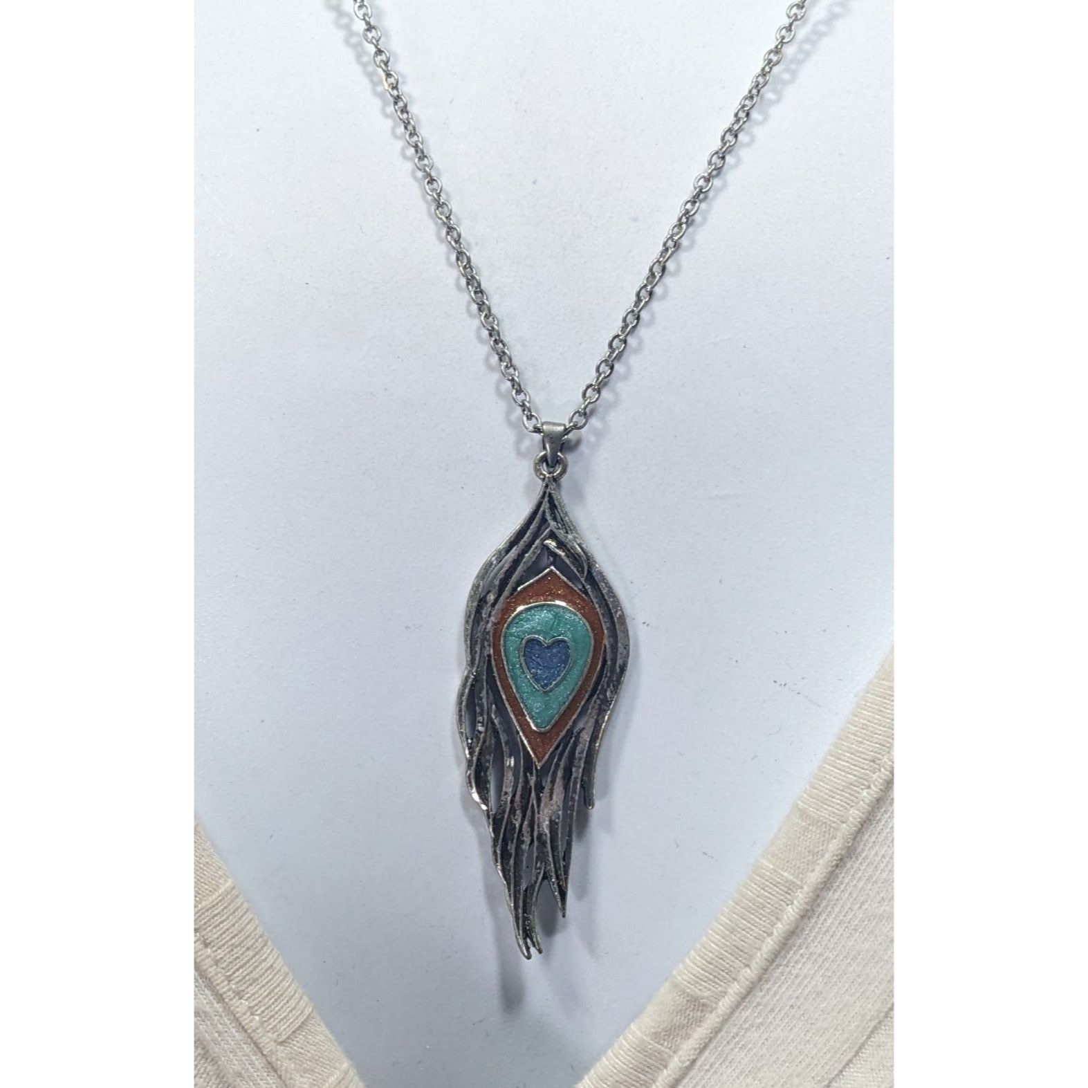 Other Y2K Bohemian Feather Heart Necklace Metal With Shimmer Ename Size ONE SIZE - 5 Thumbnail