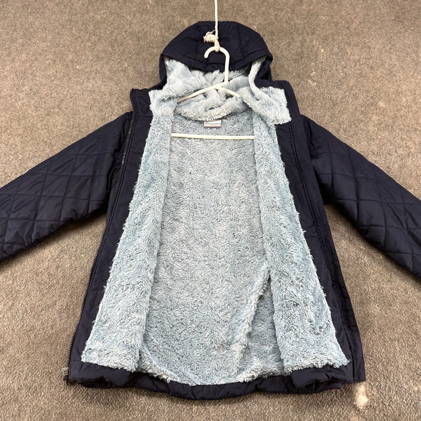 Vintage Columbia Jacket Womens XS Blue Navy Parka Quilted Hooded Sherpa Lined Polyester Jacket Kid: No Size XS / US 0-2 / IT 36-38 - 6 Thumbnail