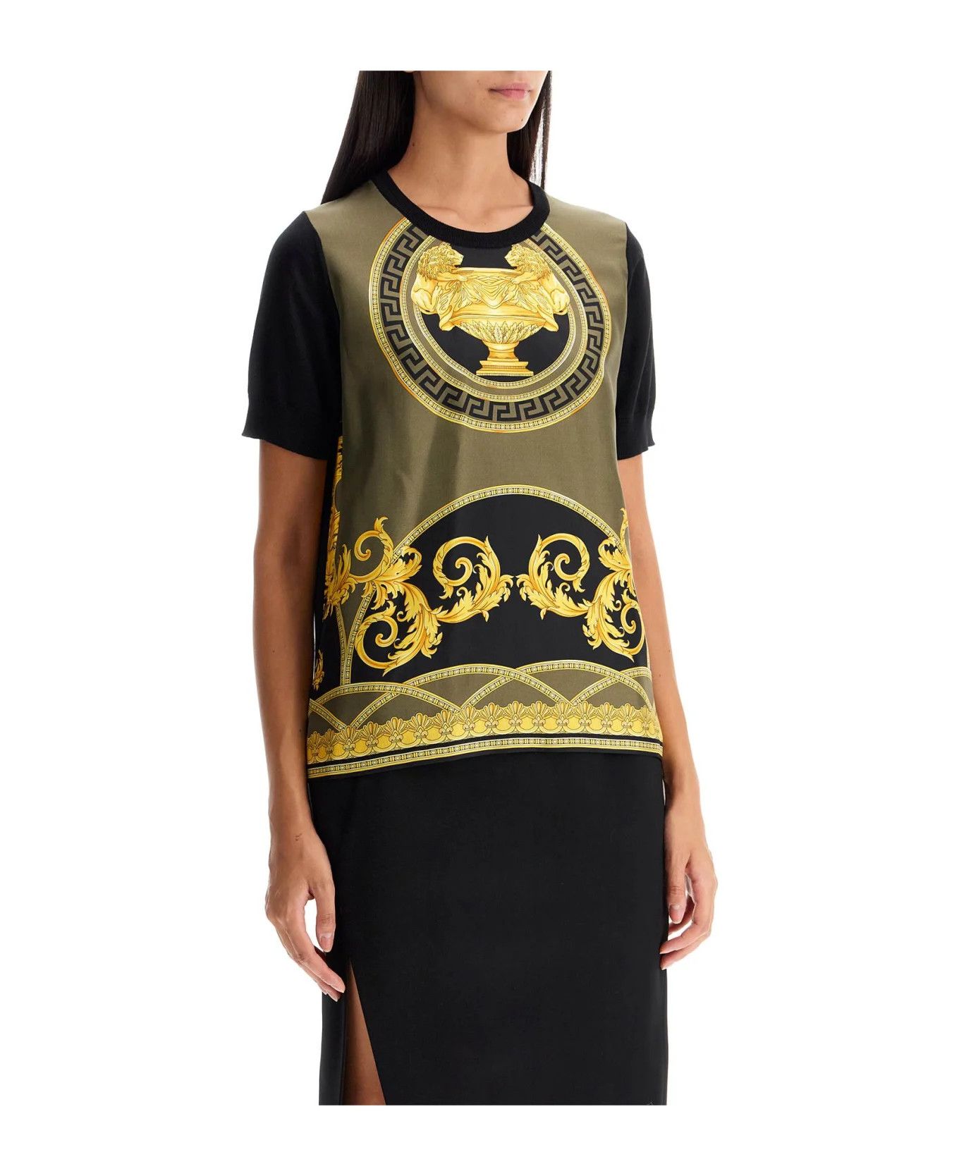 Versace o1y0226 Crewneck T-Shirt in Multicolor Size XS / US 0-2 / IT 36-38 - 2 Thumbnail