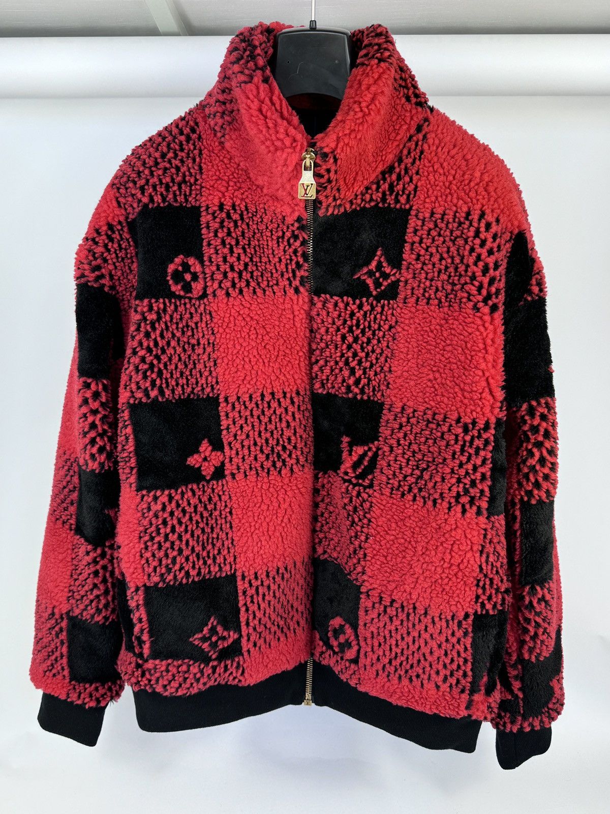 Louis Vuitton Fleece Red Flannel Zip Up Jacket 1AFXOF Size US L / EU 52-54 / 3 - 1 Thumbnail