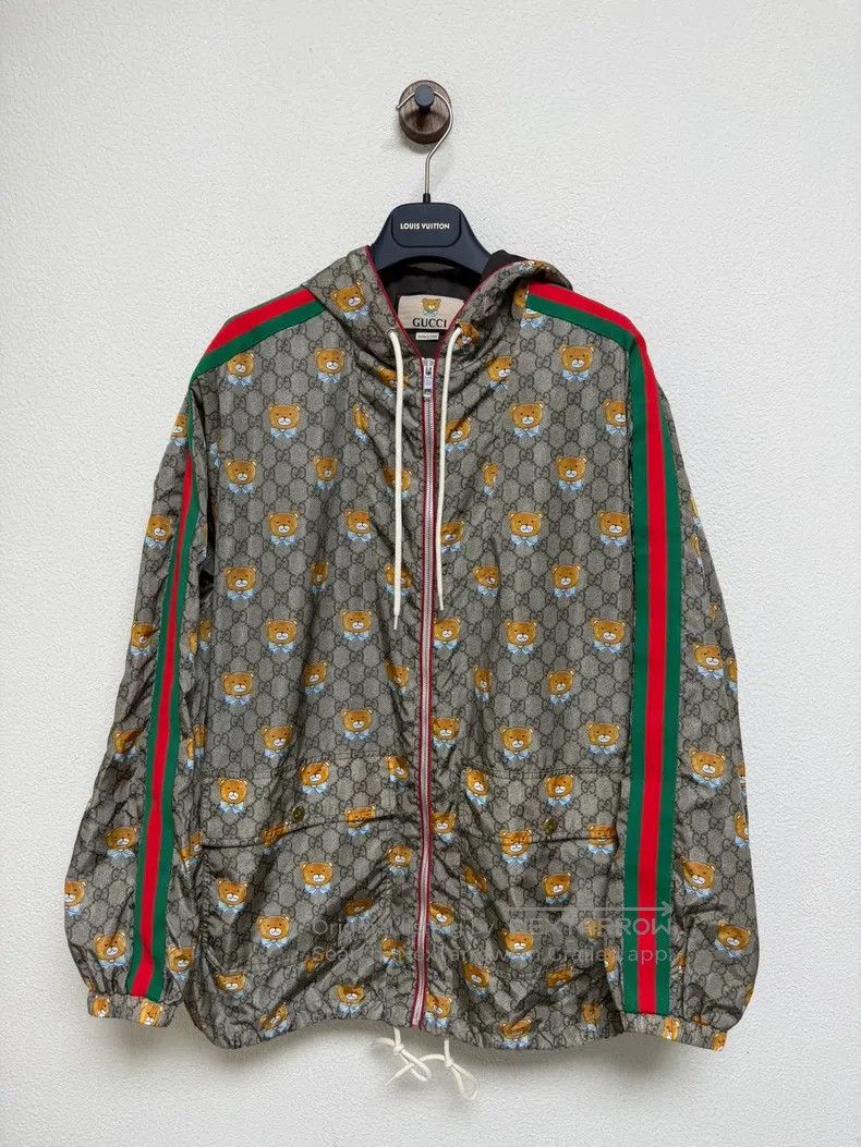 Gucci Gucci Bear full print hooded jacket Size S / US 4 / IT 40 - 1 Thumbnail