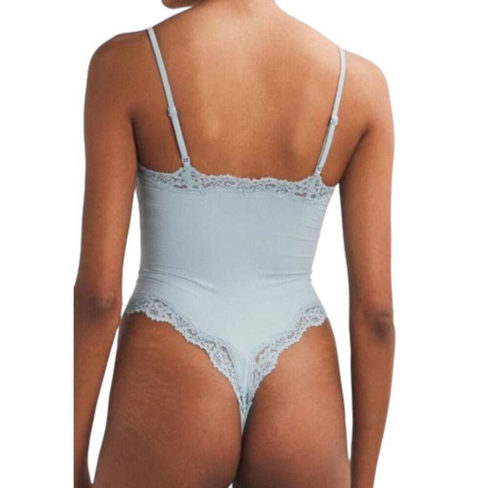 Designer CT1722 Skims NWT Fits Everybody Lace Bodysuit Sky 2X Size M / US 6-8 / IT 42-44 - 2 Thumbnail