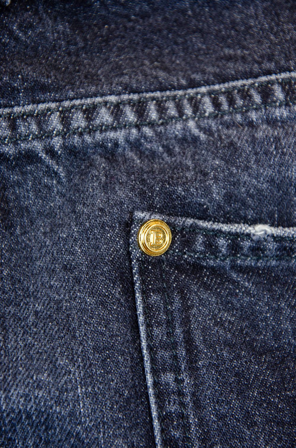 Balmain Balmain Carrot Fit Jeans Logo Pocket Dark Blue - Size IT44 Size 30" / US 8 / IT 44 - 10 Thumbnail