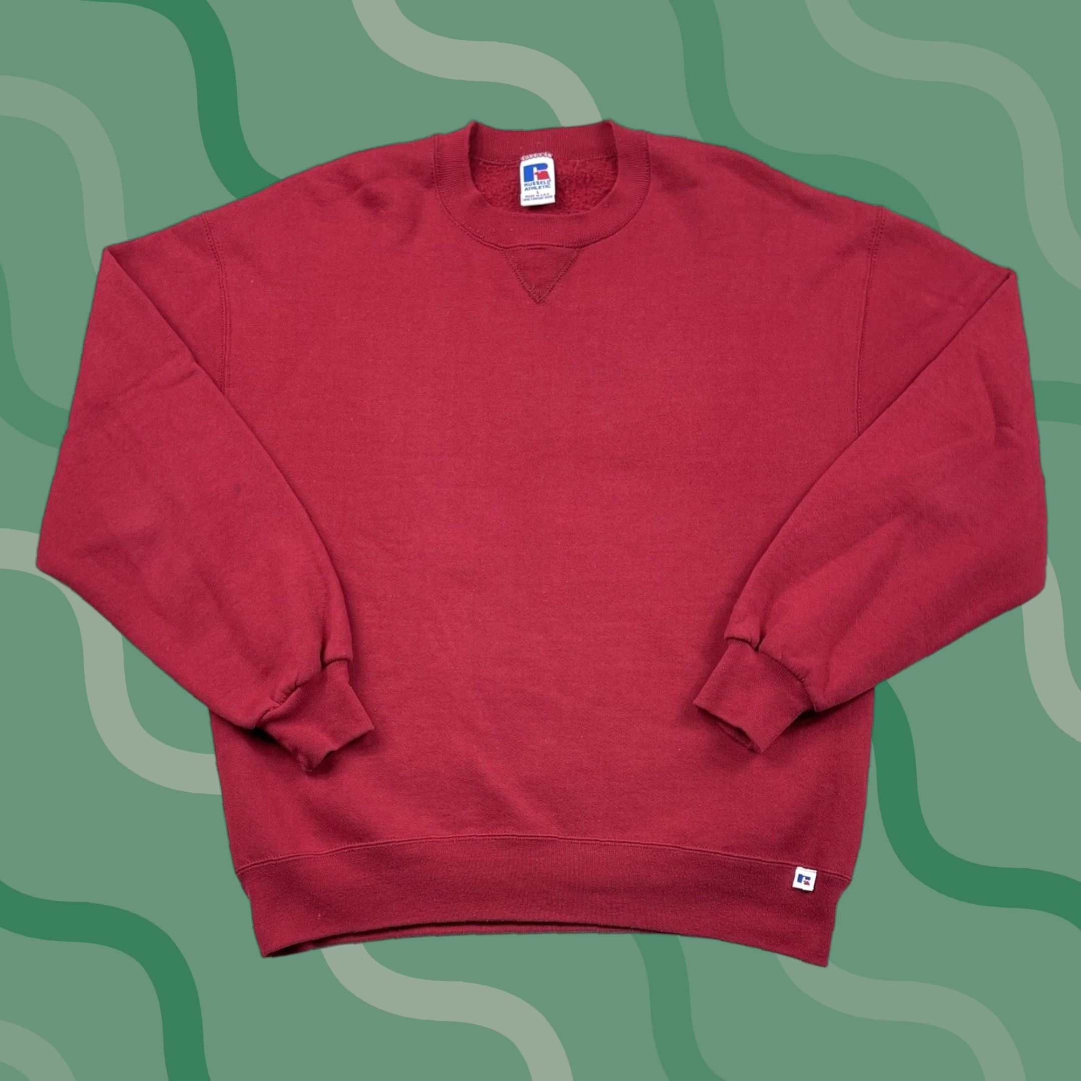 Russell Athletic VINTAGE Russell Athletic Sweatshirt Shirt Crewneck Mens L Red 90s Athletic Logo GOLF RUNNING SKIING Soccer USA - Size L Mens Size US L / EU 52-54 / 3 - 1 Thumbnail