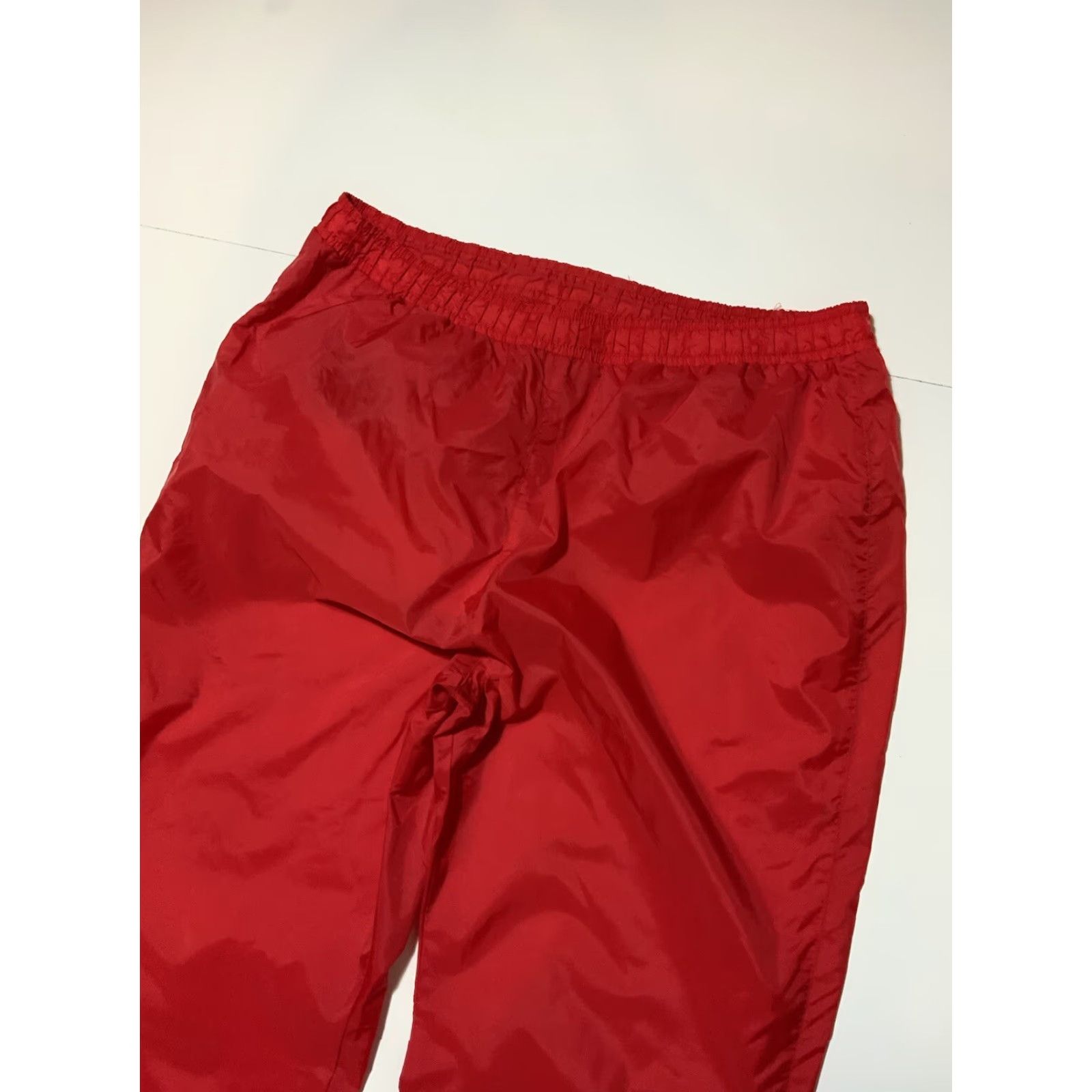 Golden Bear VINTAGE Golden Bear Men Track Pants XL Red Nylon Packable Windbreaker 90s Sportswear Activewear Size US 36 / EU 52 - 5 Thumbnail