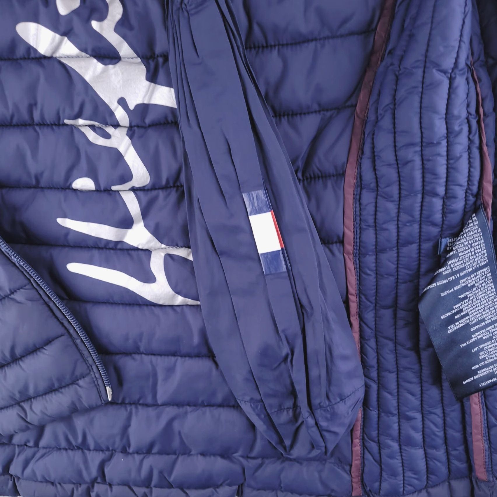Tommy Hilfiger Tommy Hilfiger Puffer Vest Womens Small Blue Navy Sleeveless Packable Size S / US 4 / IT 40 - 5 Thumbnail