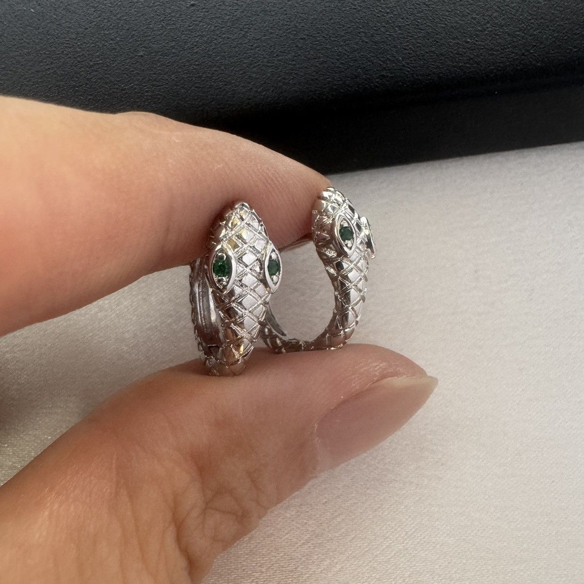 Other Snake Small Hoop Earrings for Men Women Hip Hop Unisex Style Size ONE SIZE - 4 Thumbnail