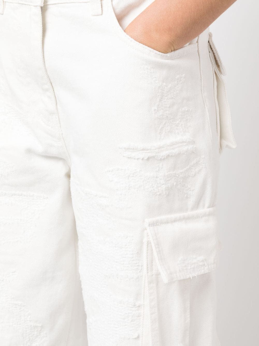 Givenchy o1y0925 Denim Pant in White Size 27" / US 4 / IT 40 - 2 Thumbnail