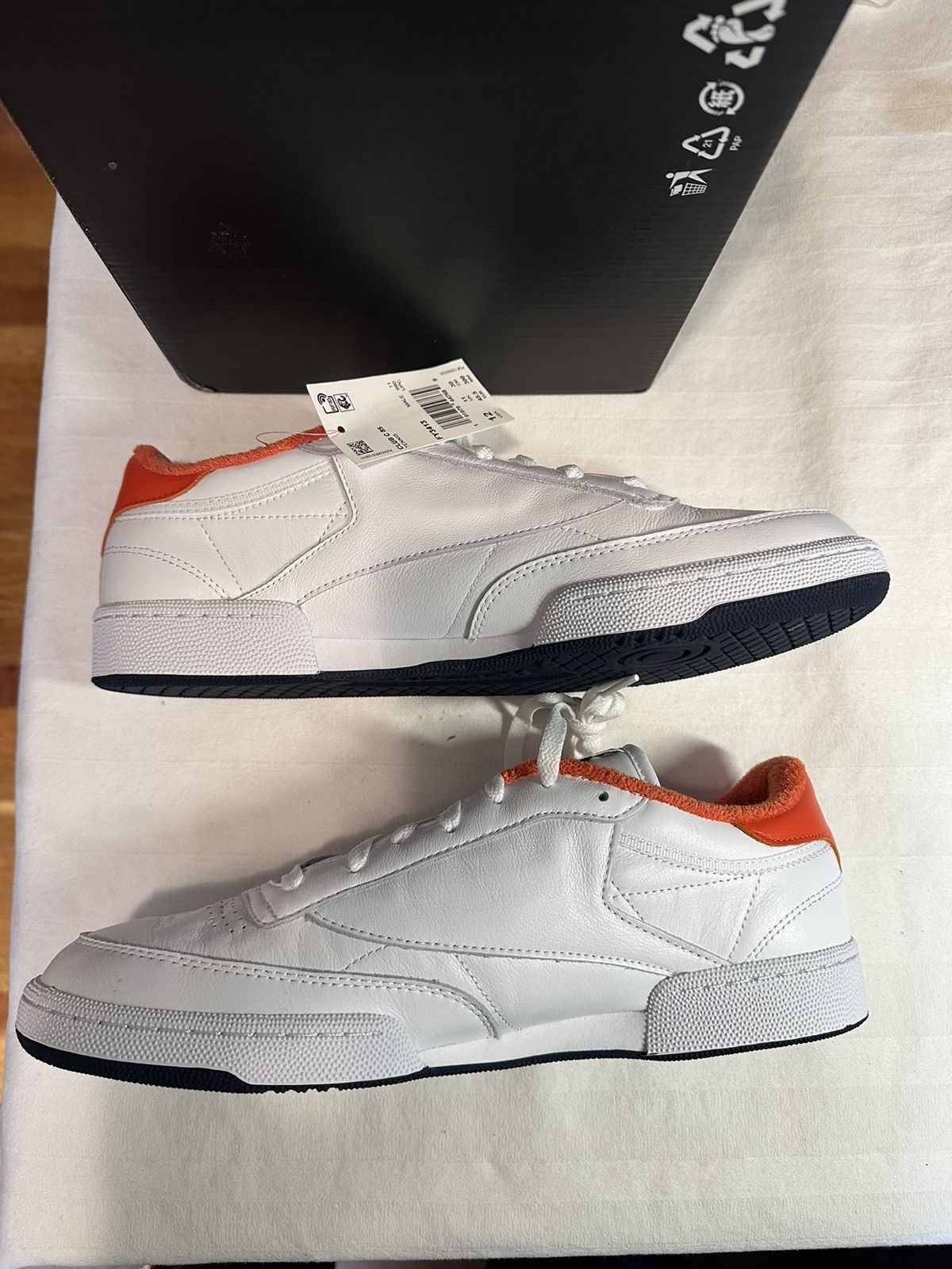 Eric Emanuel × Reebok Eric Emanuel Reebok Club C exclusive orange Size US 12 / EU 45 - 2 Thumbnail