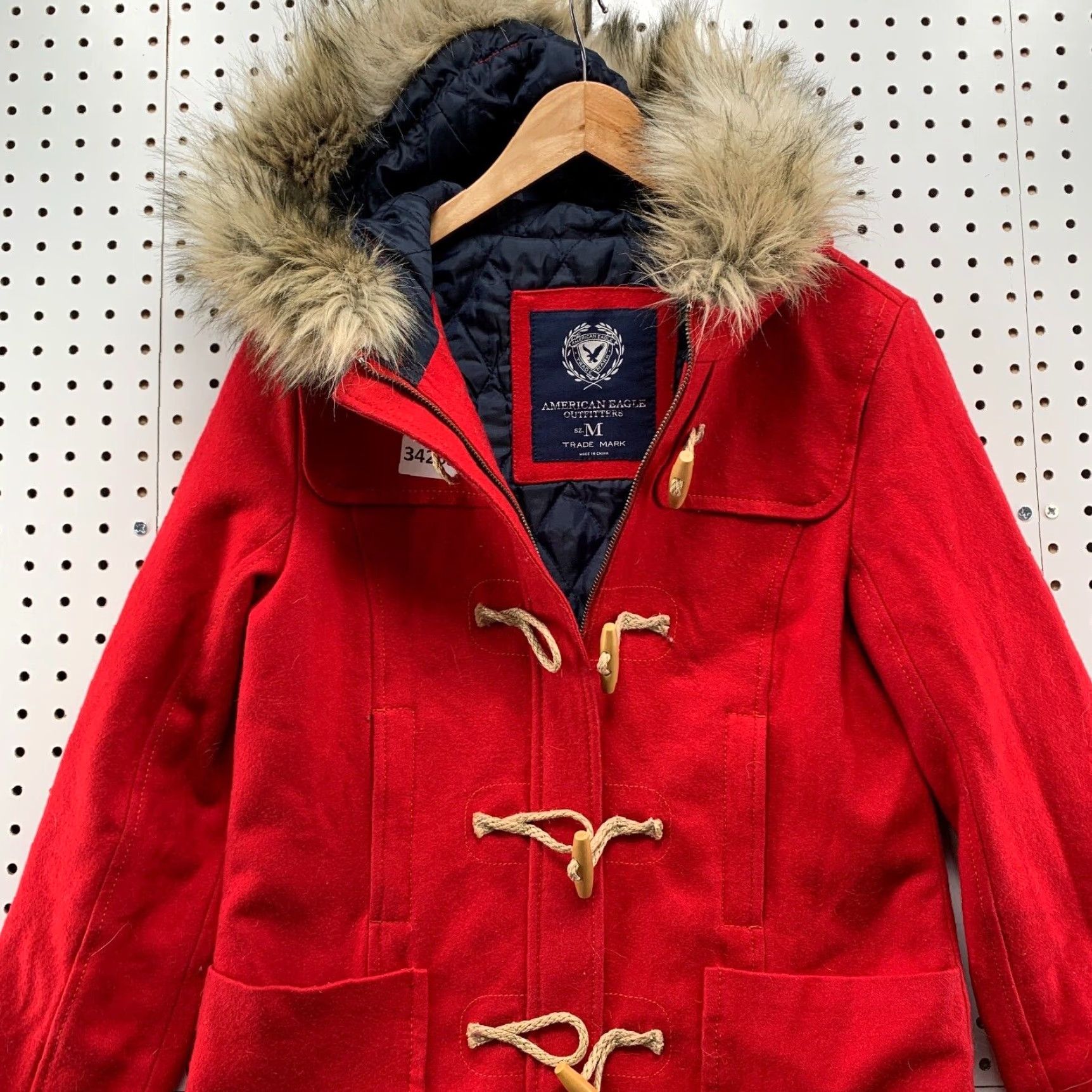 American Eagle Outfitters American Eagle Wool Coat Womens Medium Red Hooded Toggle Faux Fur 20x29 Coat Women Red Wool Blend Pea Coat Winter Removable? Size M / US 6-8 / IT 42-44 - 2 Thumbnail