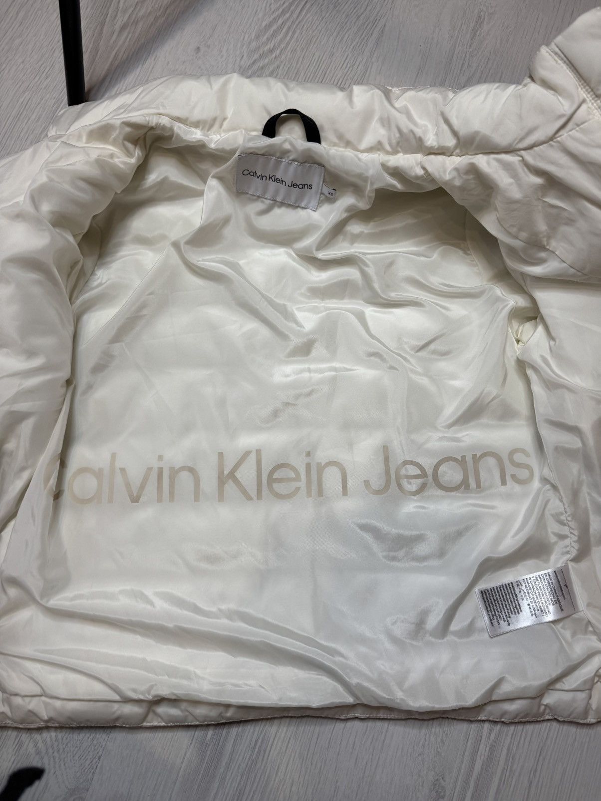 Calvin Klein Calvin Klein Jeans Puffer Jacket Size xs New Size XS / US 0-2 / IT 36-38 - 6 Thumbnail