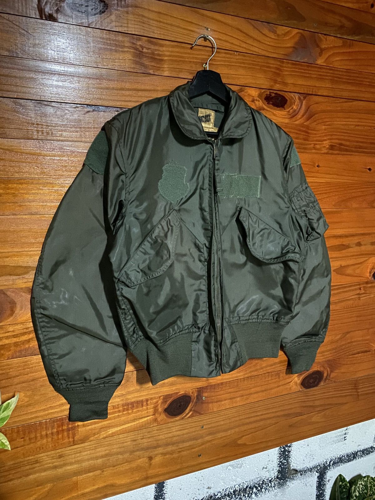 Vintage Vintage 60s U.S. Military Flight Jacket MA-1 / CWU Style Size US S / EU 44-46 / 1 - 5 Thumbnail