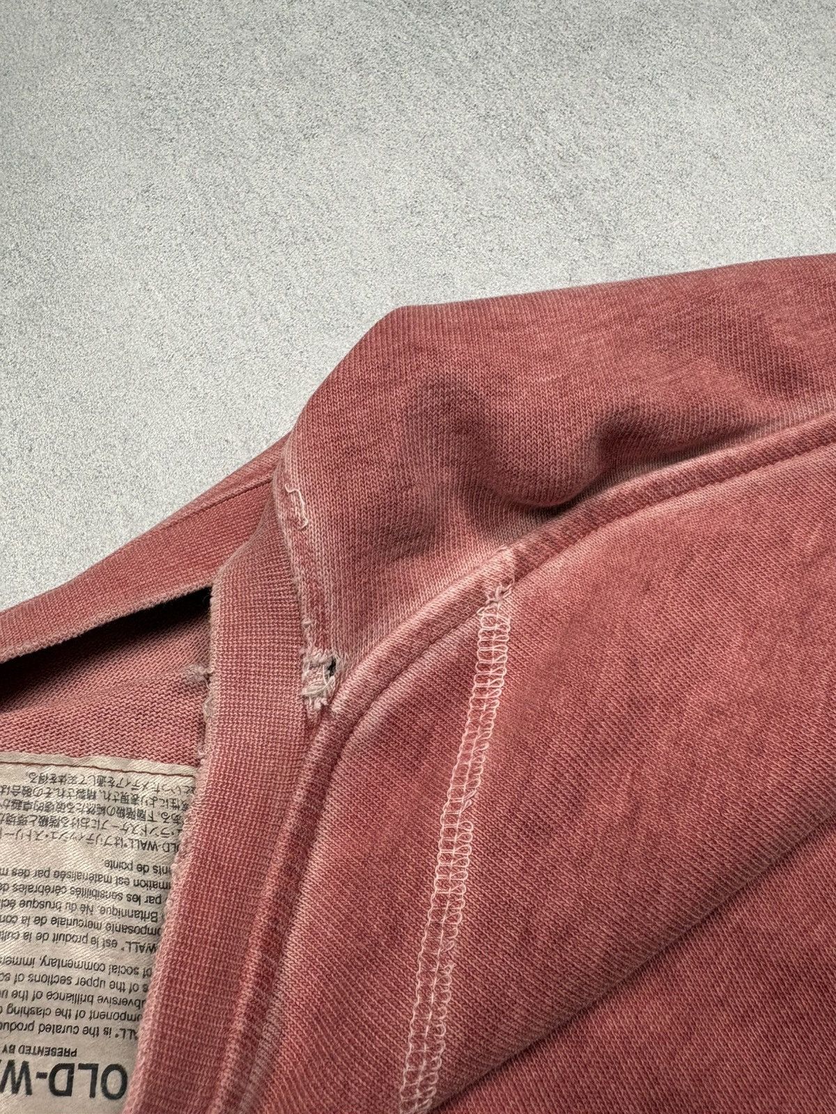 A-COLD-WALL* A-Cold-Wall Distressed T-Shirt Washed Red Asymmetric Seam Size US L / EU 52-54 / 3 - 23 Thumbnail