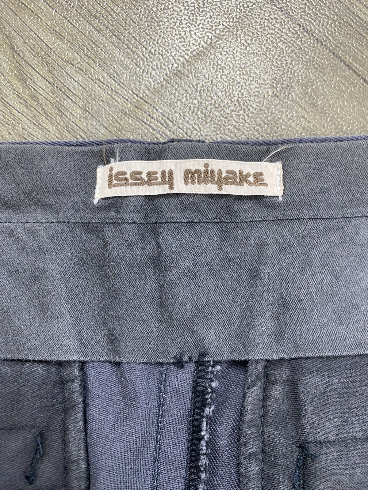 Issey Miyake 1990s Vintage Issey Miyake Men Slack Casual Pants Designer Size US 30 / EU 46 - 9 Thumbnail