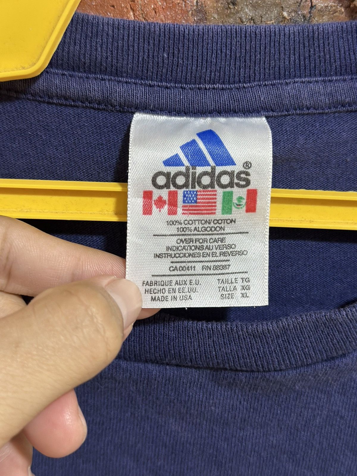 Adidas Thrashed Vintage Adidas Three Striepes No Hype Sun Faded Tee Size US XL / EU 56 / 4 - 7 Thumbnail