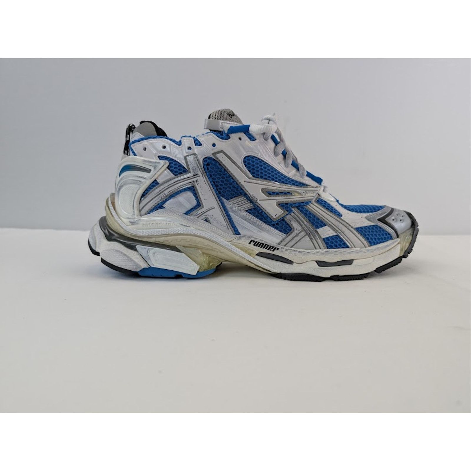 Balenciaga o1rshd1 Runner Sneaker in Grey / Blue / Black Size US 14 / EU 47 - 4 Thumbnail