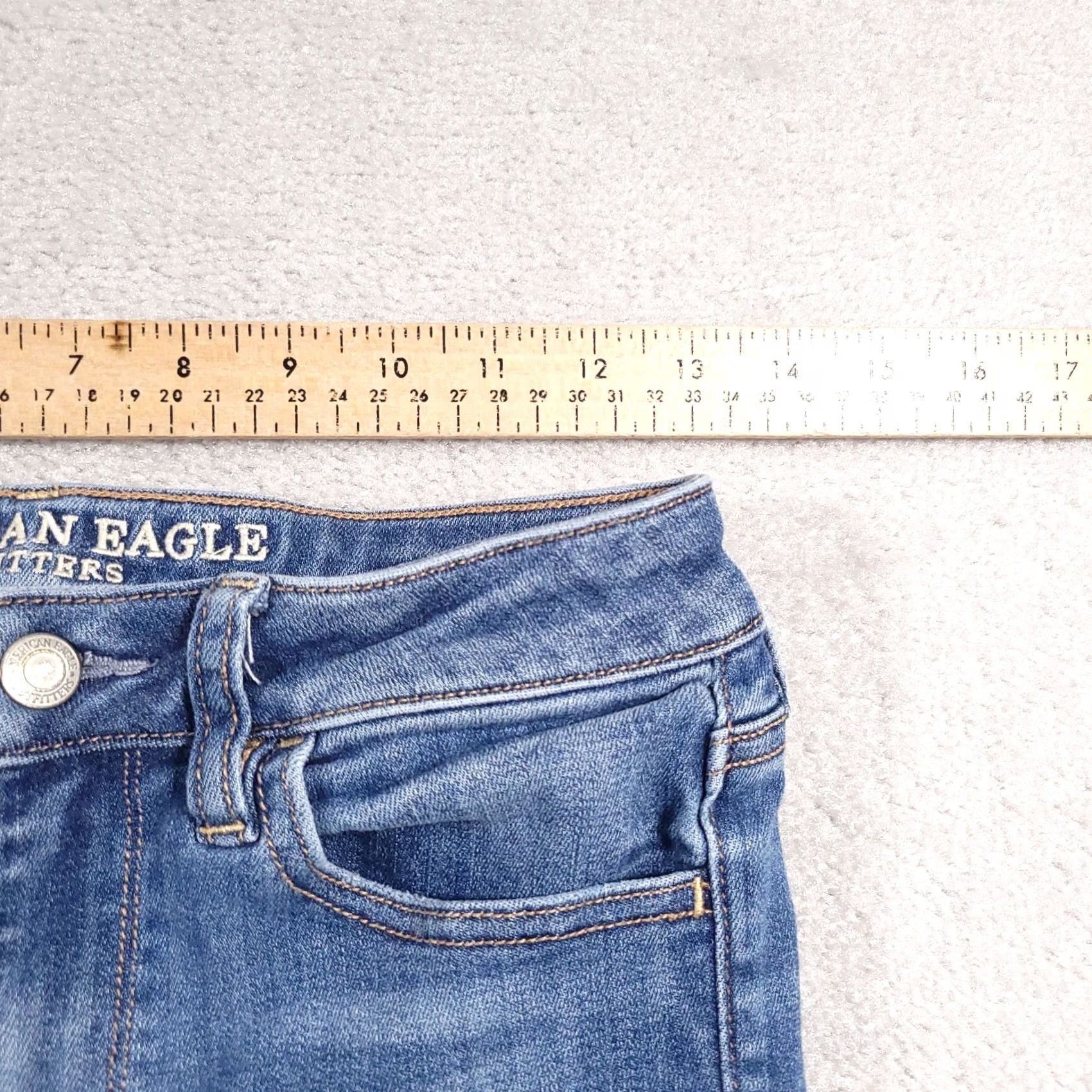 American Eagle Outfitters VINTAGE American Eagle Jeans Skinny Jegging Womens 2 Reg Medium Wash Distressed 4 Regular Boys Girls Mens Womens Size 26" / US 2 / IT 38 - 5 Thumbnail