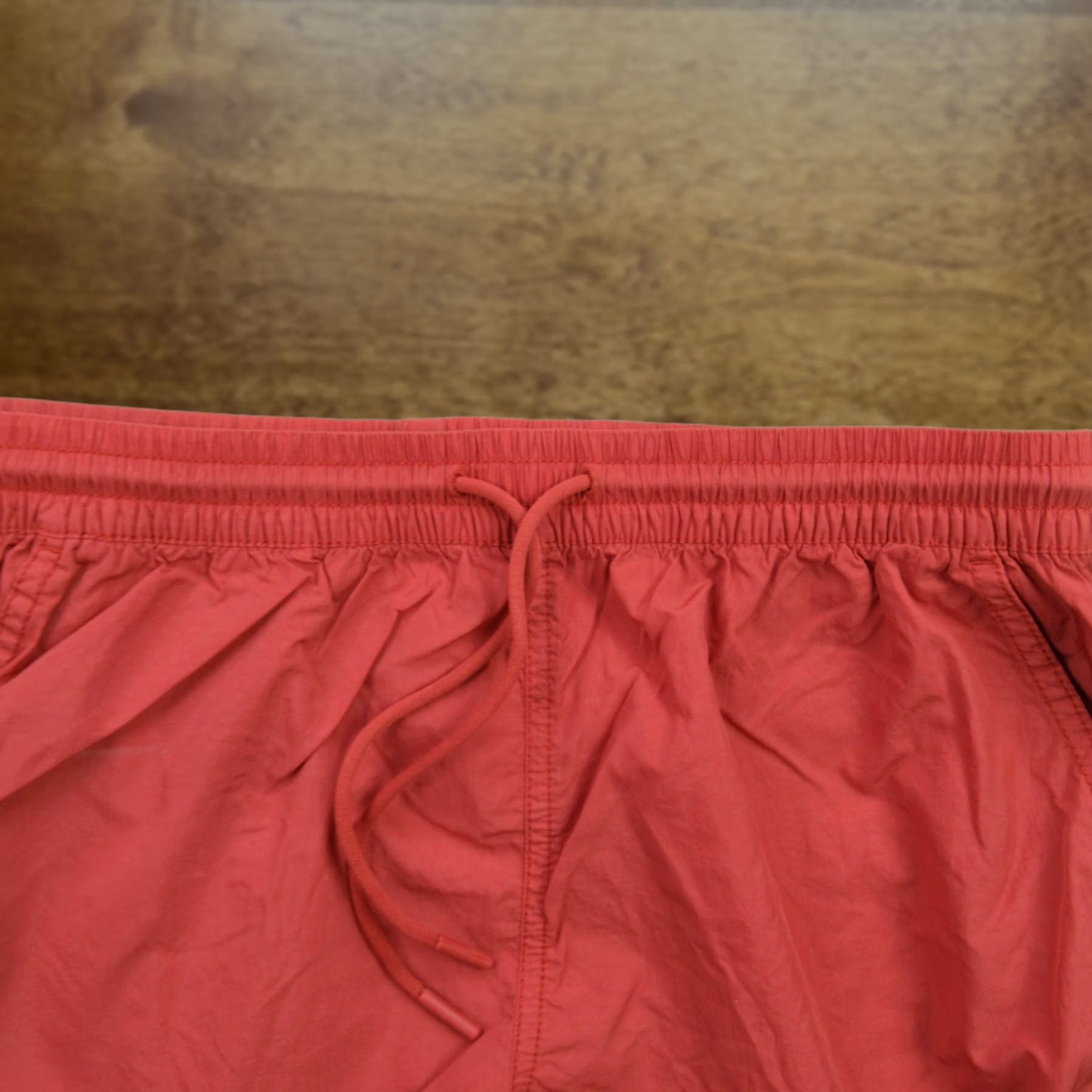 Athleta Athleta Shorts 4 Red Lightweight Workout Activewear Running Womens Size 28" / US 6 / IT 42 - 1 Thumbnail