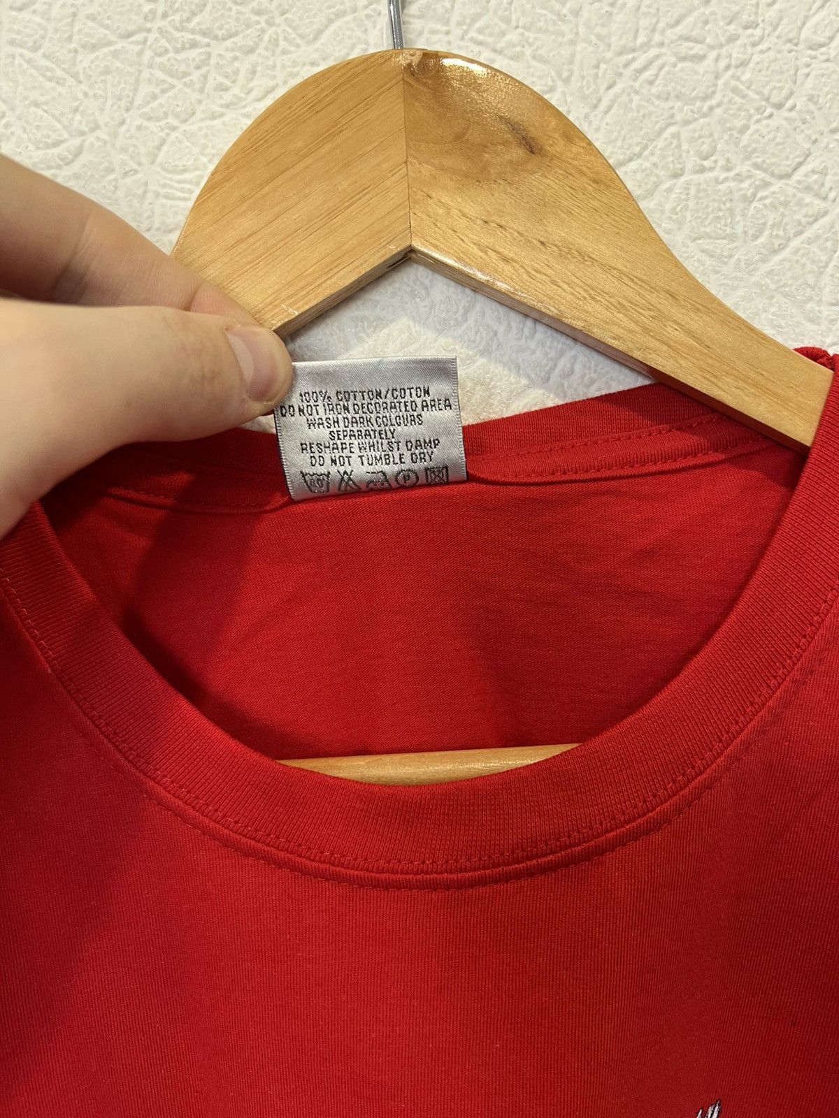 WWE Vintage WWE T Shirt Red Smack Down Row 2008 Size US L / EU 52-54 / 3 - 5 Thumbnail