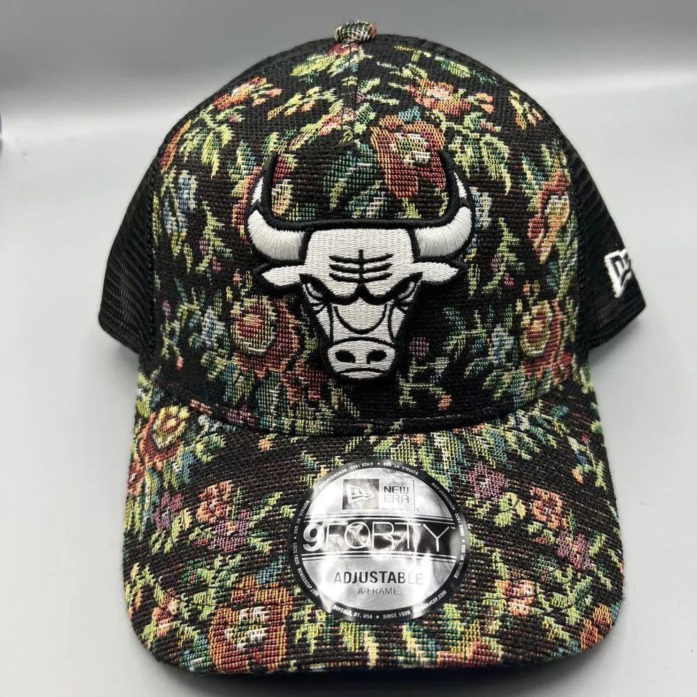 New Era Chicago Bulls Trucker Hat Men 9Forty New Era Snap Back Cap Size ONE SIZE - 1 Thumbnail