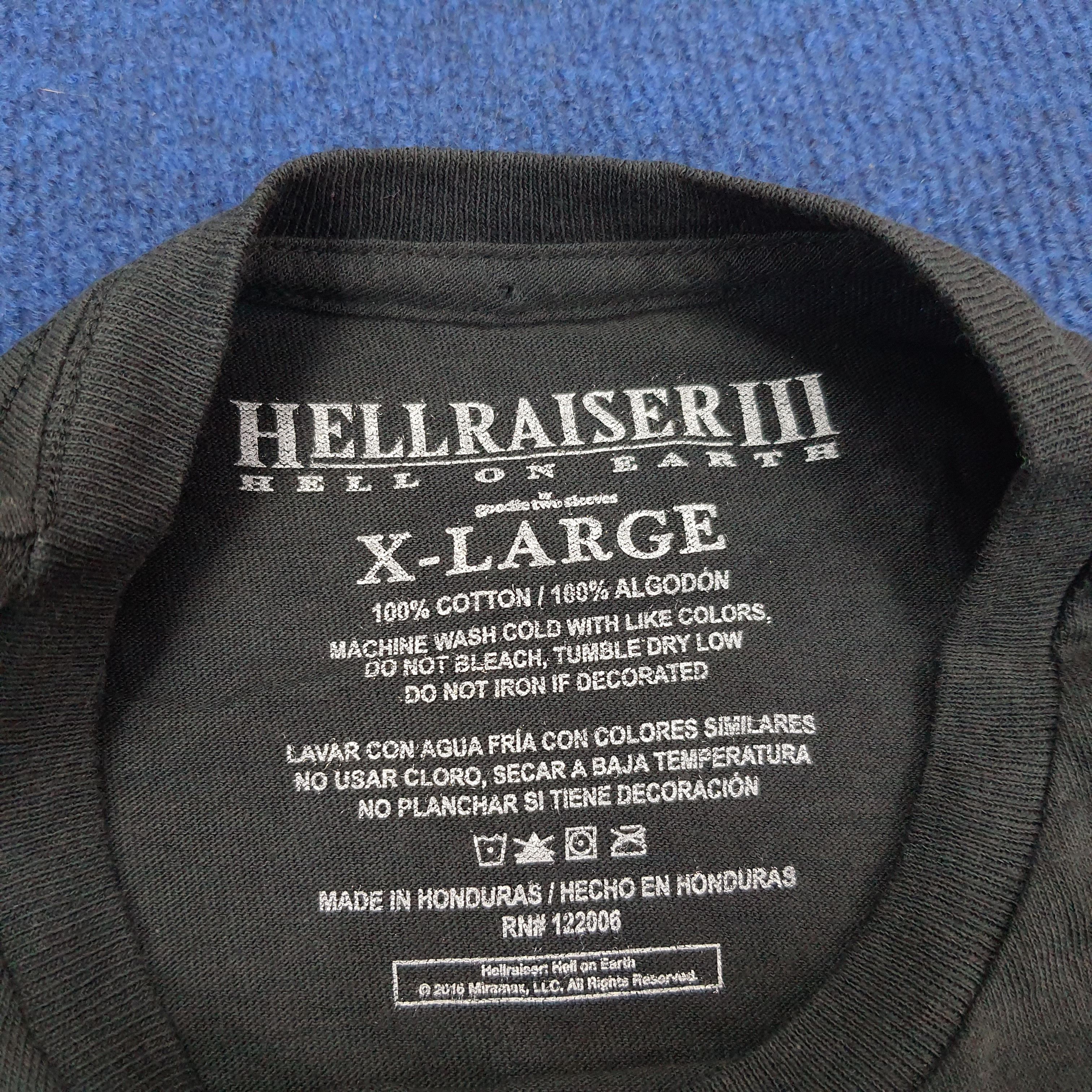 Vintage Vintage HELLRAISER III Hell On Earth American Movie T-shirt Size US XL / EU 56 / 4 - 5 Thumbnail