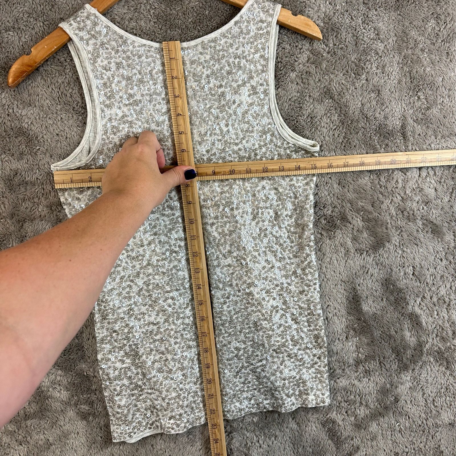 J.Crew J. Crew Taupe Sequin Tank Top XS Extra Small Size XS / US 0-2 / IT 36-38 - 6 Thumbnail