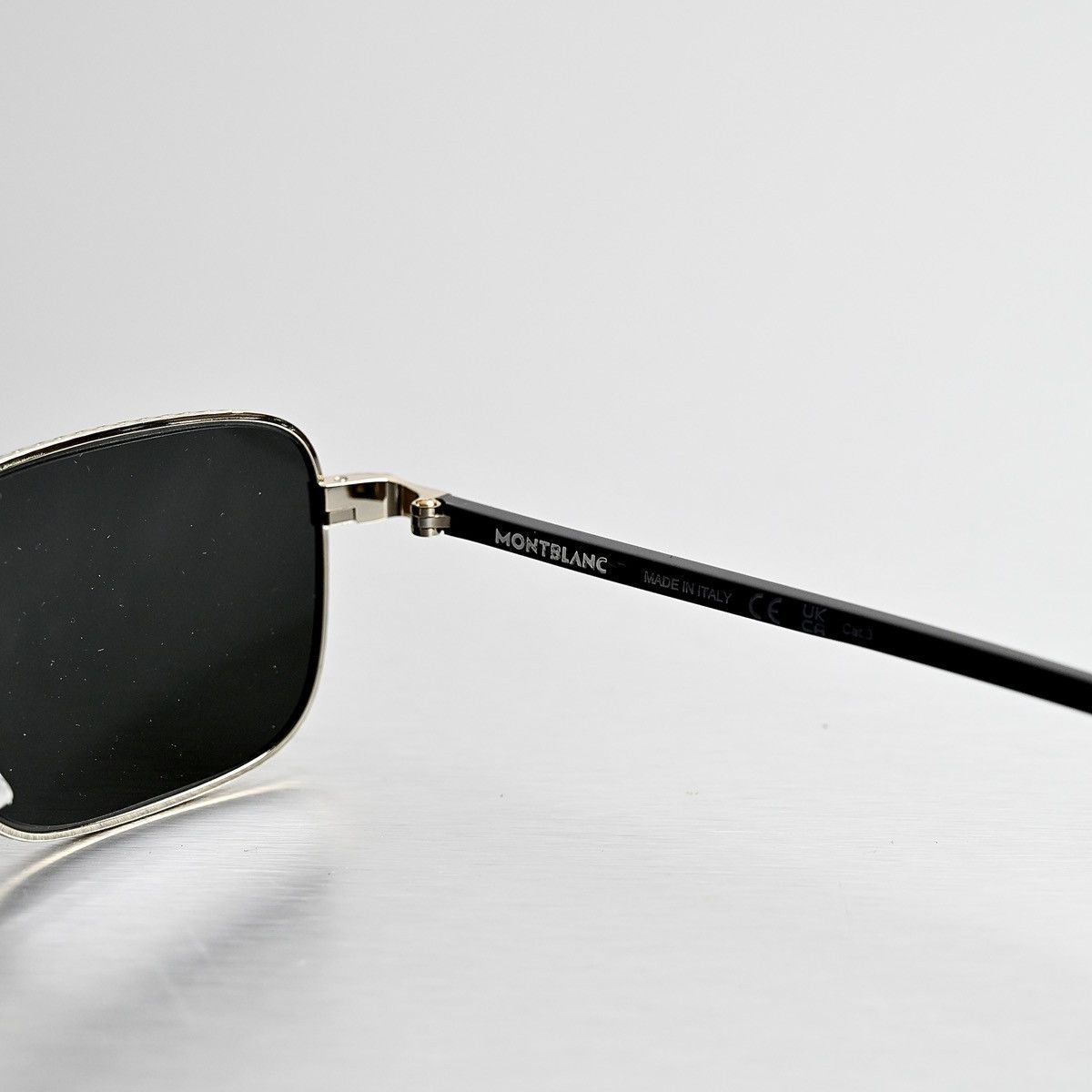 Montblanc MONBLANC MB0339S SUNGLASSES Size ONE SIZE - 5 Thumbnail