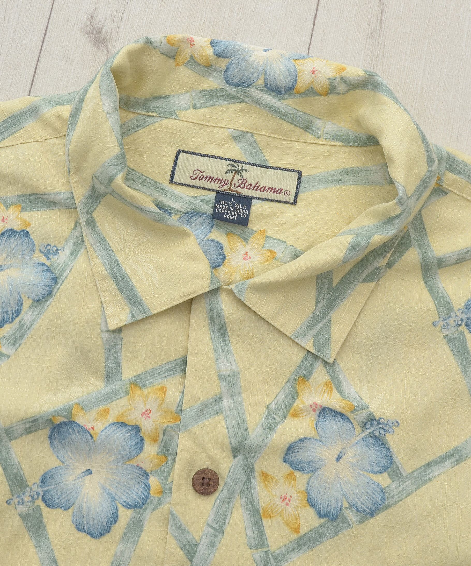Tommy Bahama × Vintage Vintage 100% Silk Tommy Bahama Floral Hawaiian Aloha Shirt Size US L / EU 52-54 / 3 - 7 Thumbnail