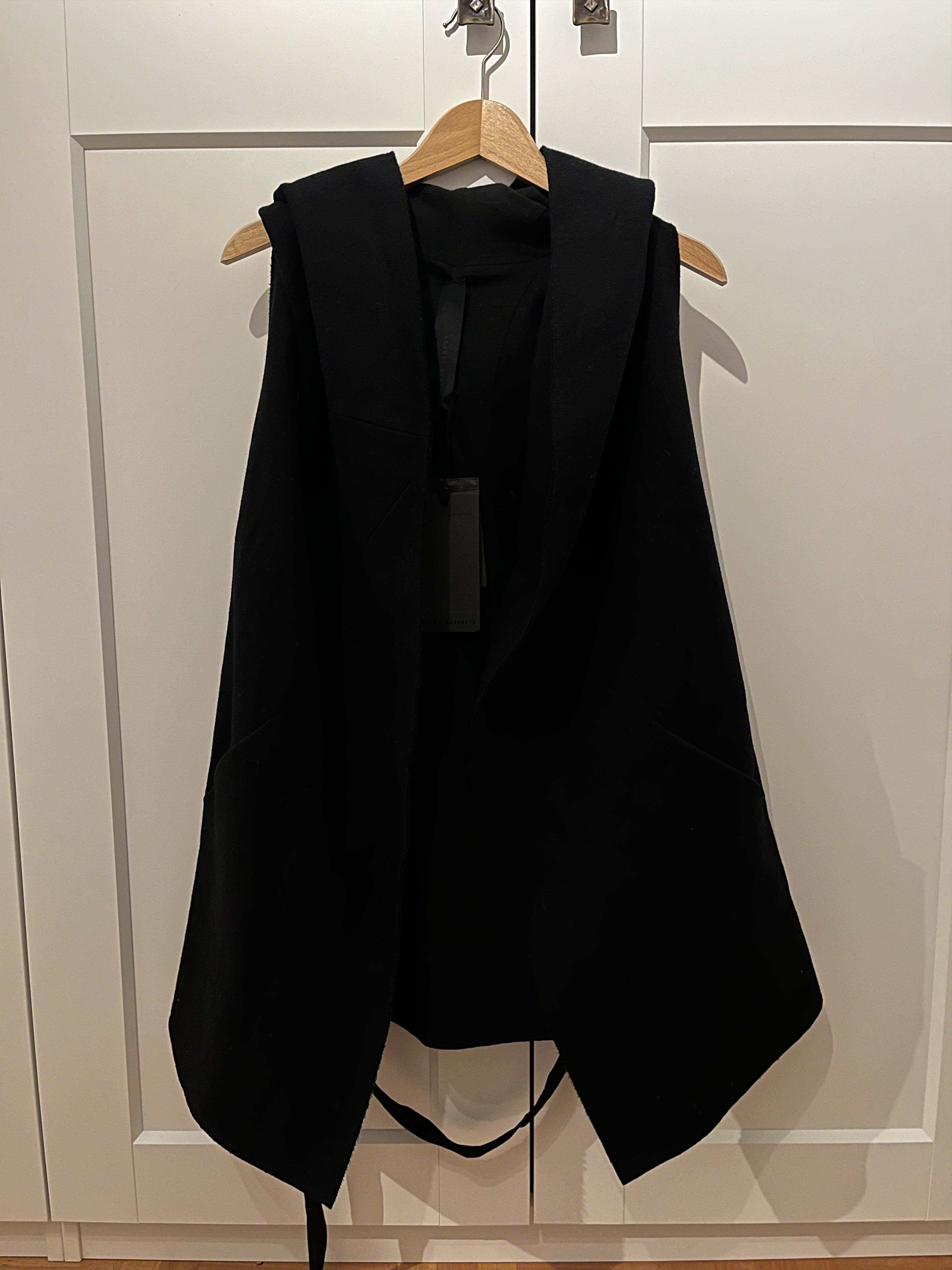 Isabel Benenato Wool hooded sleeveless coat / cape Size US L / EU 52-54 / 3 - 6 Thumbnail