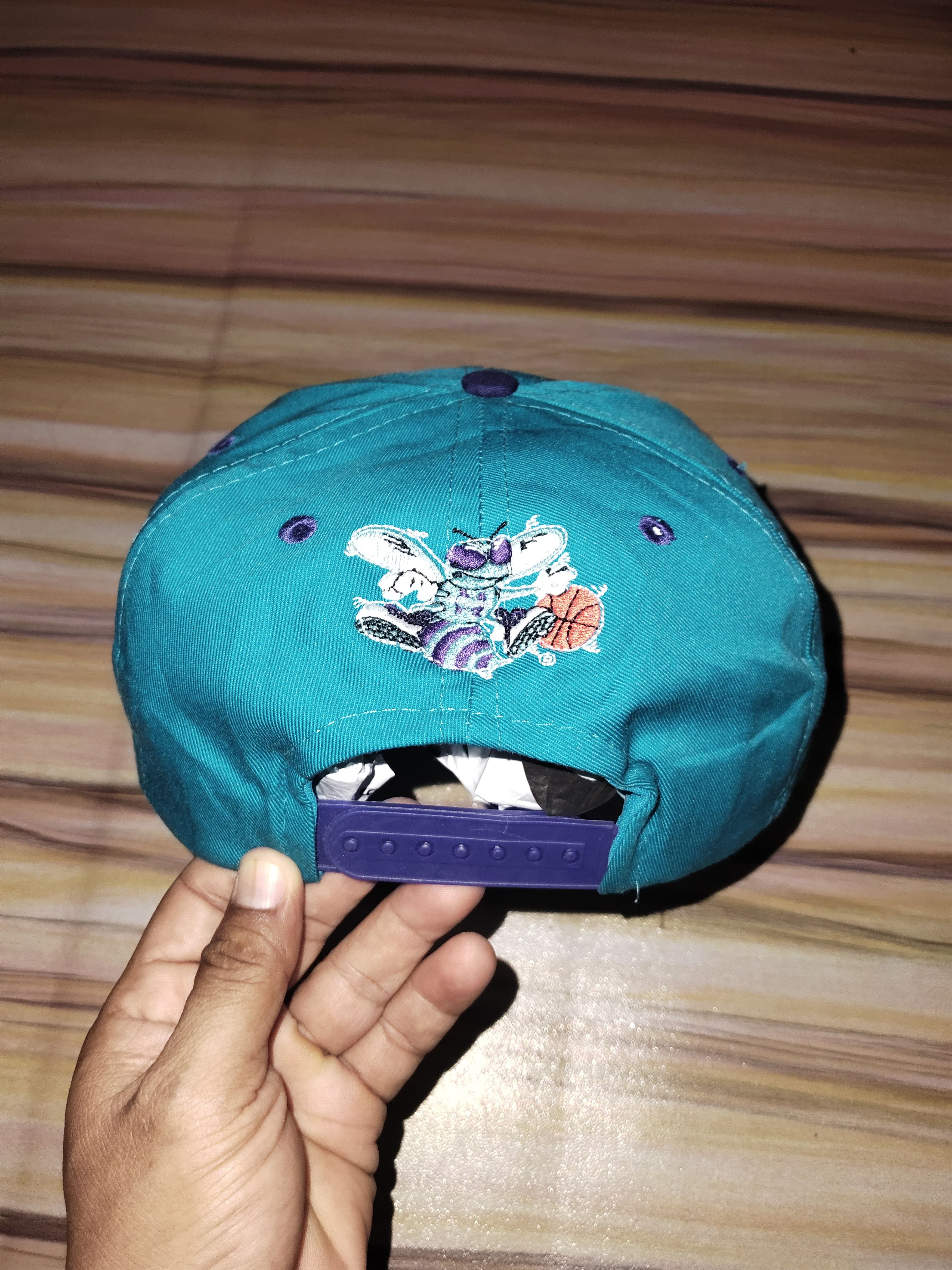 NBA Vintage CHARLOTTE HORNETS By LOGO 7 Inc Size ONE SIZE - 5 Thumbnail