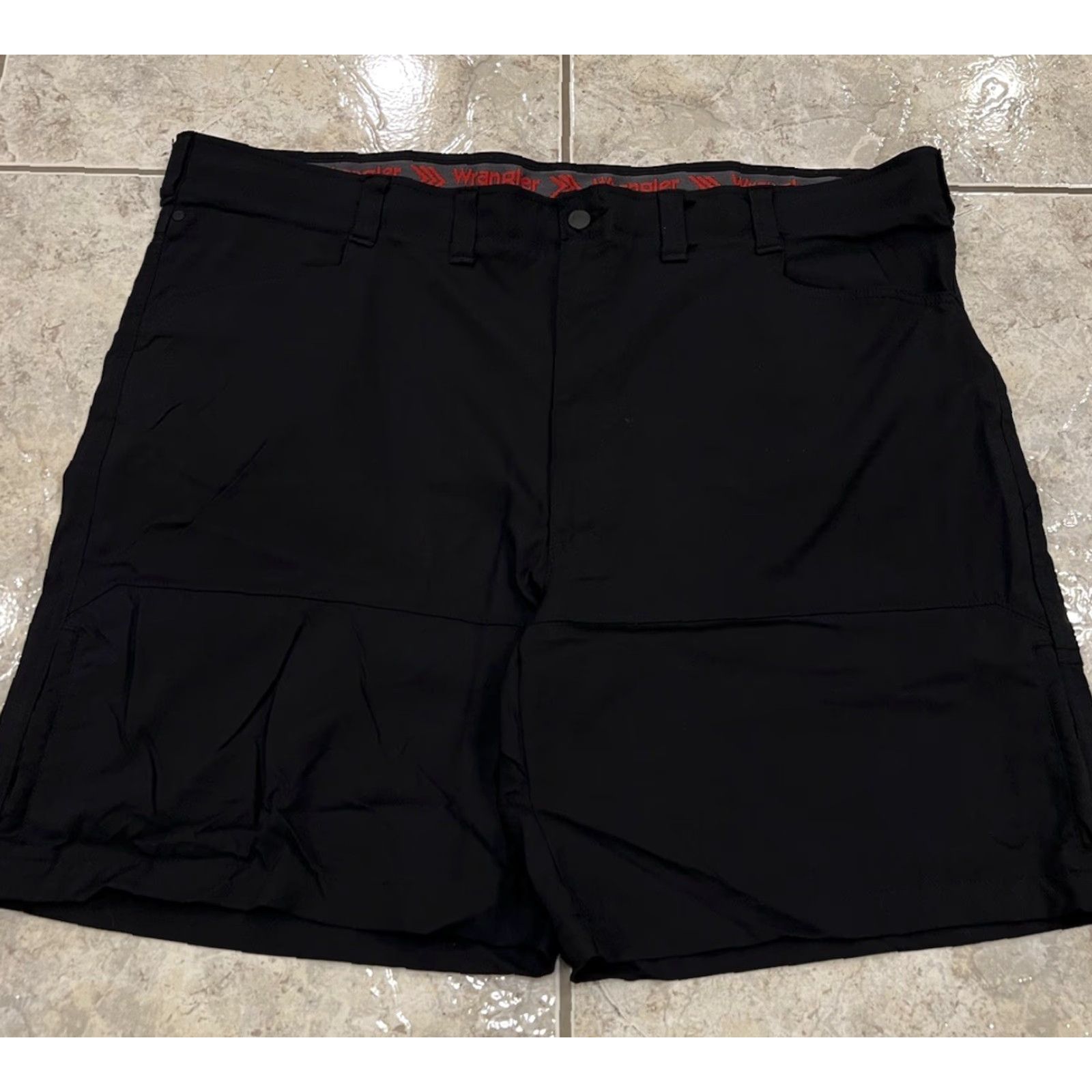Wrangler VINTAGE Wrangler Outdoors Shorts Mens 46 Black 9" Zip Cargo Stretch Flex Nylon Spandex Size US 30 / EU 46 - 2 Thumbnail