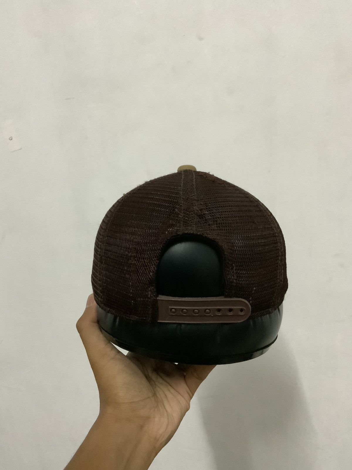 Japanese Brand Peace Heaven Distressed Trucker Hat Size ONE SIZE - 4 Thumbnail