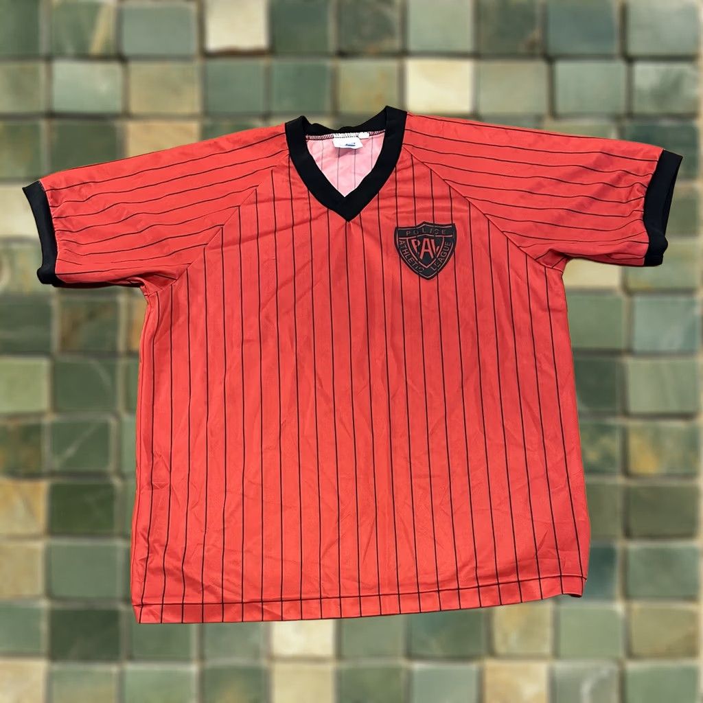 Vintage VINTAGE Police Athletic League Soccer Jersey Red Adult Large 90s Made In USA Mens Size US L / EU 52-54 / 3 - 1 Thumbnail