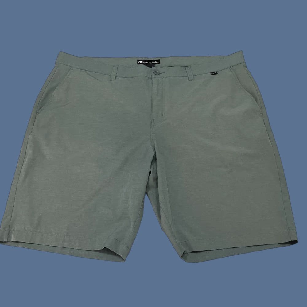 TravisMathew Travis Mathew Mens Shorts 42 Gray Golf Casual Performance Pockets 12" Outdoor Size US 42 / EU 58 - 1 Thumbnail