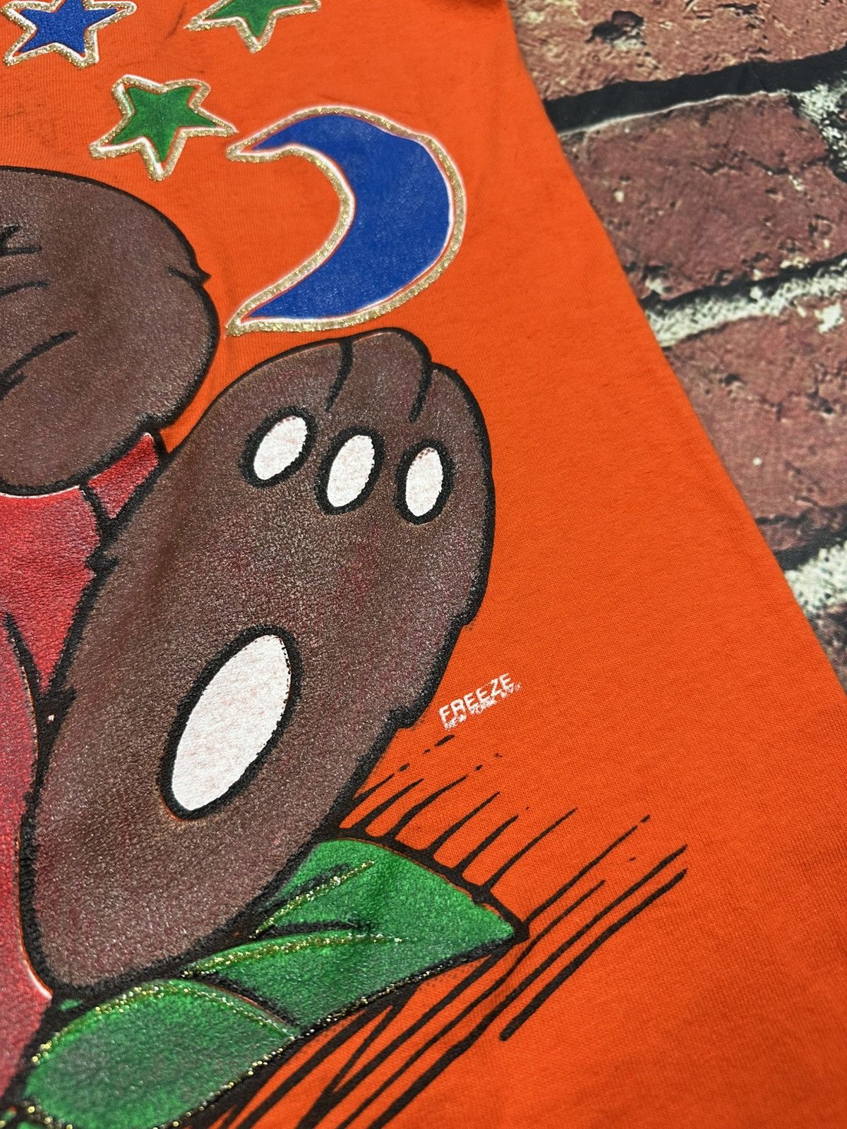 Fruit Of The Loom Vintage 90s Halloween Bear FREEZE All Over Print T-Shirt Size US XL / EU 56 / 4 - 6 Thumbnail