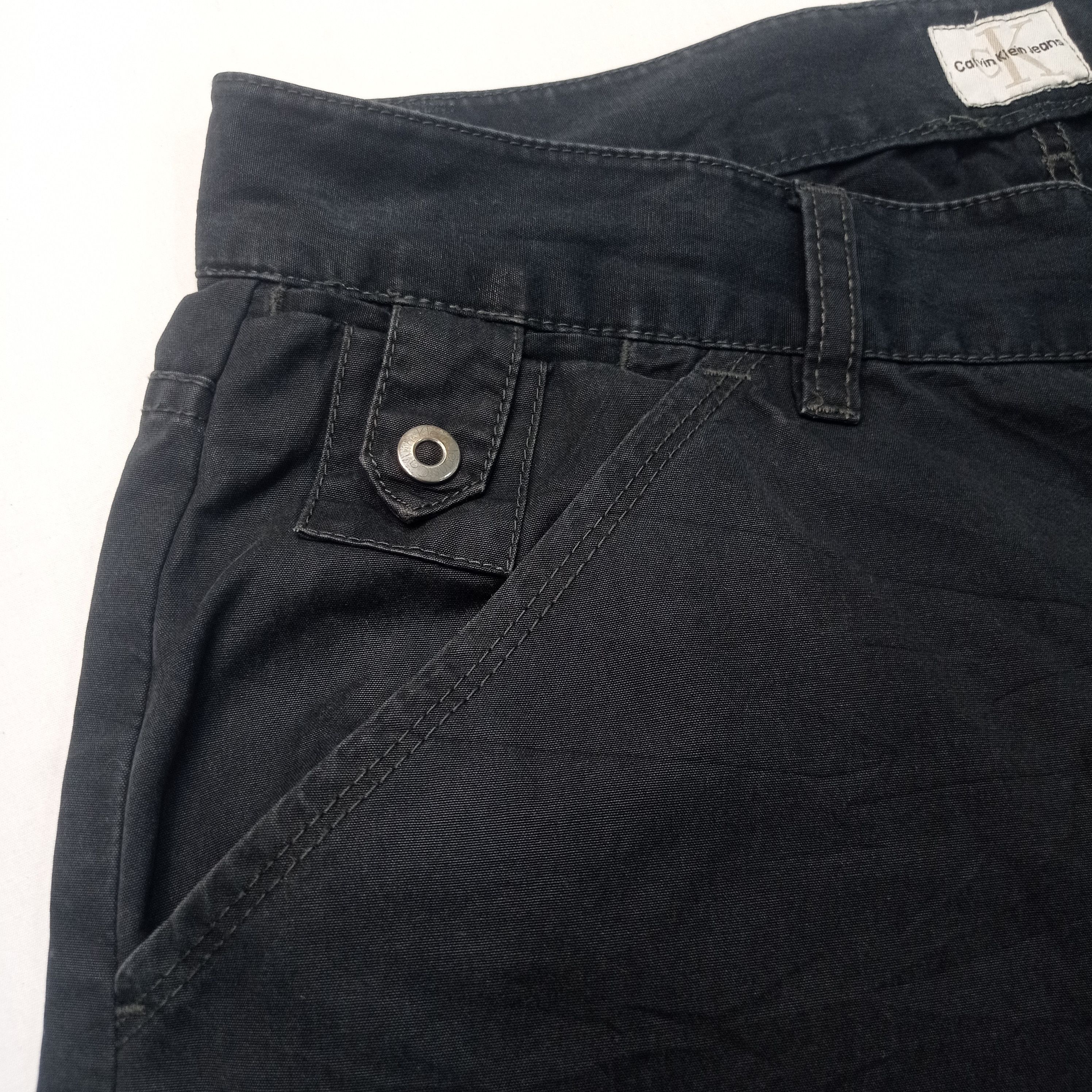 Calvin Klein Calvin Klein Super Black Casual Pants Size US 30 / EU 46 - 9 Thumbnail