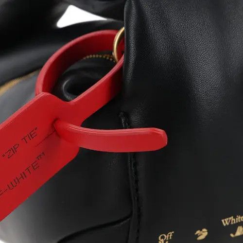 Off-White o1mle0425 Size: OS / Pump Pouch in Black Size ONE SIZE - 3 Thumbnail