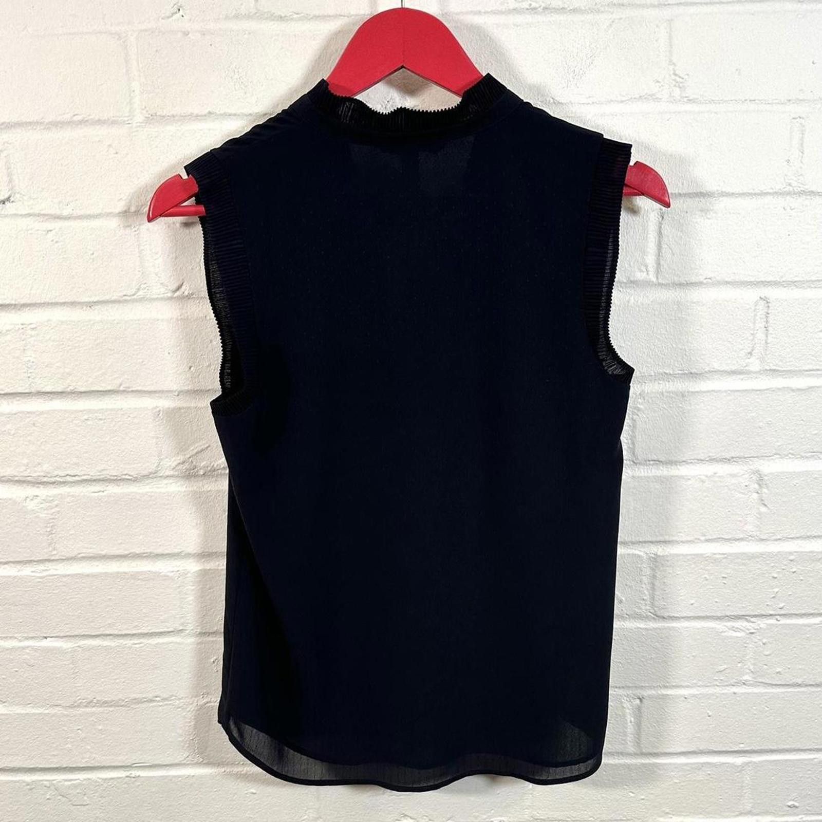 H&M H&M Women's Black and Navy Blous Size XS / US 0-2 / IT 36-38 - 3 Thumbnail