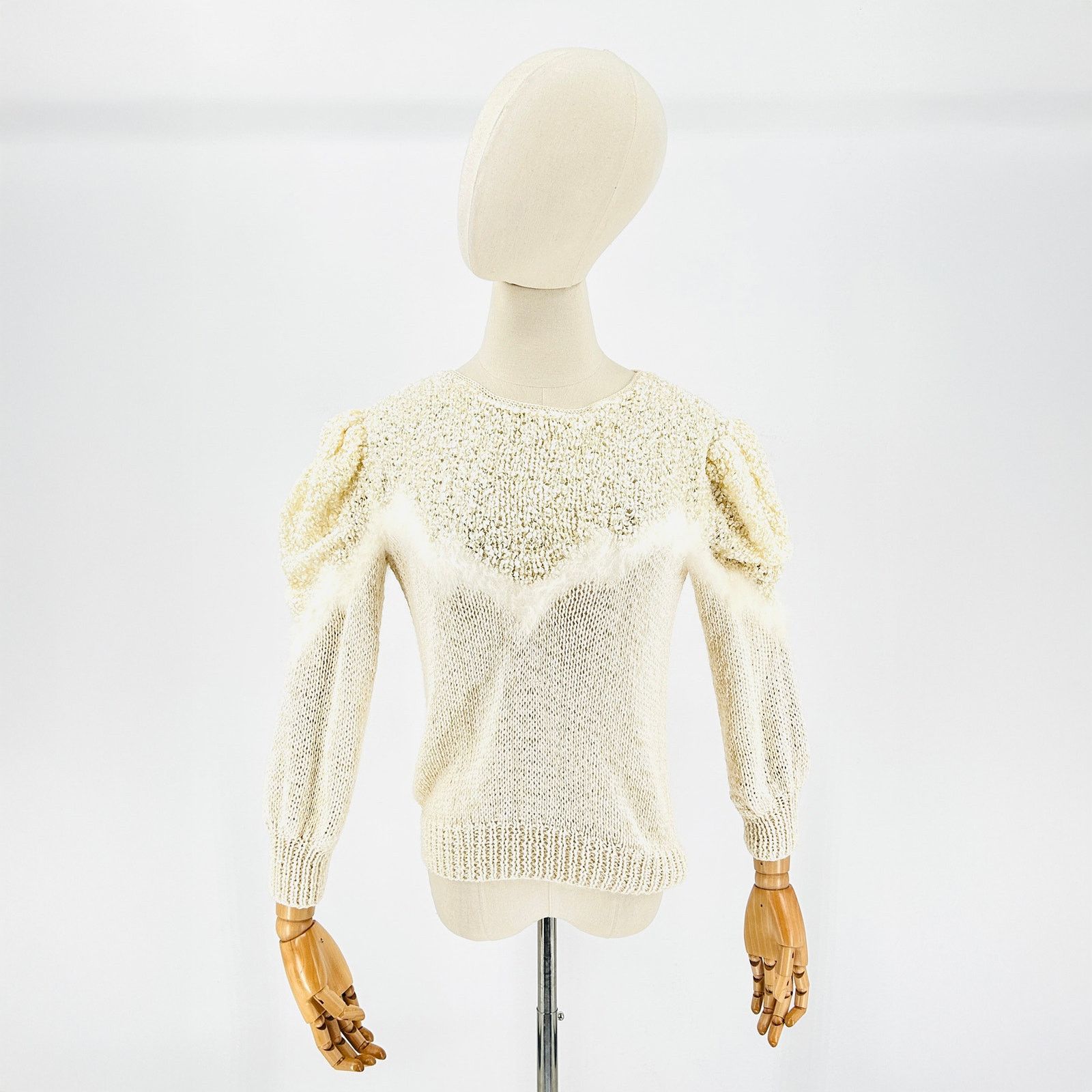Vintage 80s Cream Super Soft Puff Sleeve Angora Pearl Trim Sweater Size M / US 6-8 / IT 42-44 - 1 Thumbnail