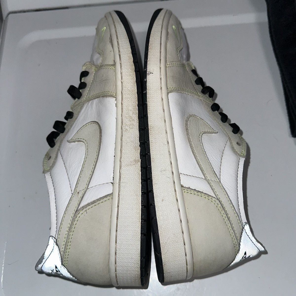 Jordan Brand Nike Air Jordan 1 Retro Low OG "GHOST GREEN" (DM7837-103) Size US 12 / EU 45 - 5 Thumbnail