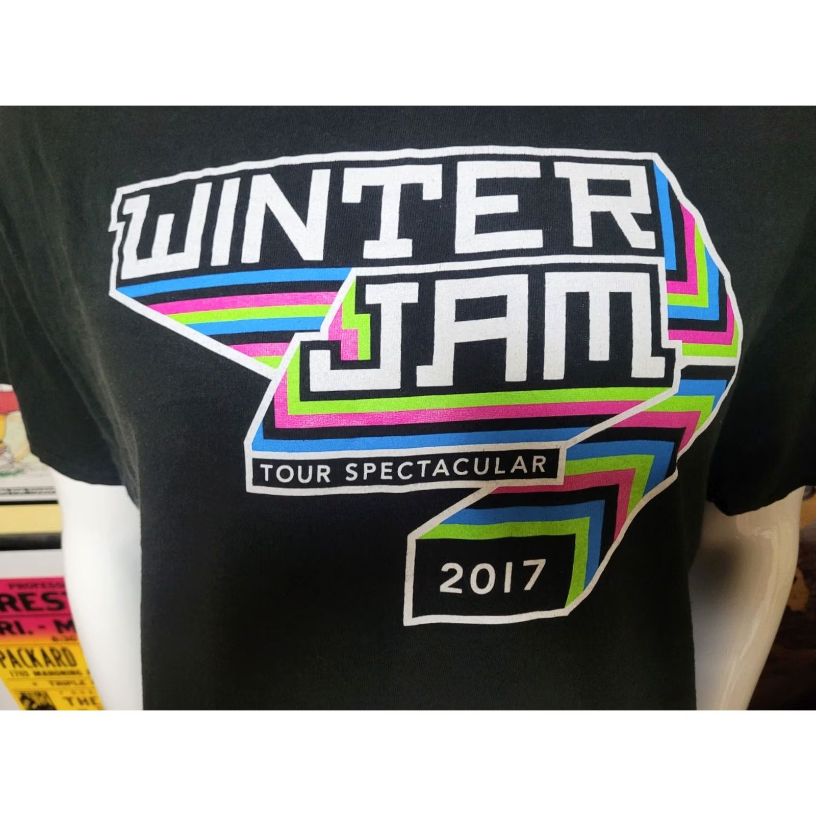 Delta Winter Jam 2017 T Shirt XL Black Cotton Delta Short Sleeve Crew Neck Men Graphic Tee Crowder Newsong Colton Dixon 00s Christian Rock Music Style Size US XL / EU 56 / 4 - 2 Thumbnail