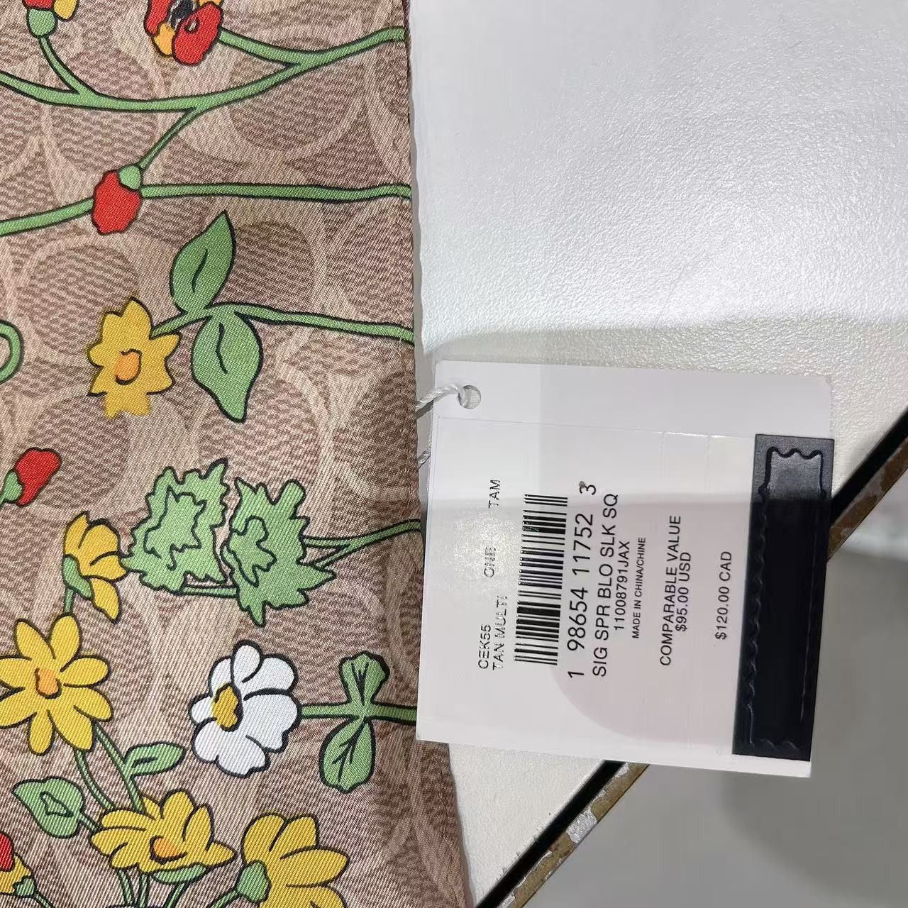 Coach Signature Spring Blossom Print Silk Square Scarf CEK55 Size ONE SIZE - 3 Thumbnail