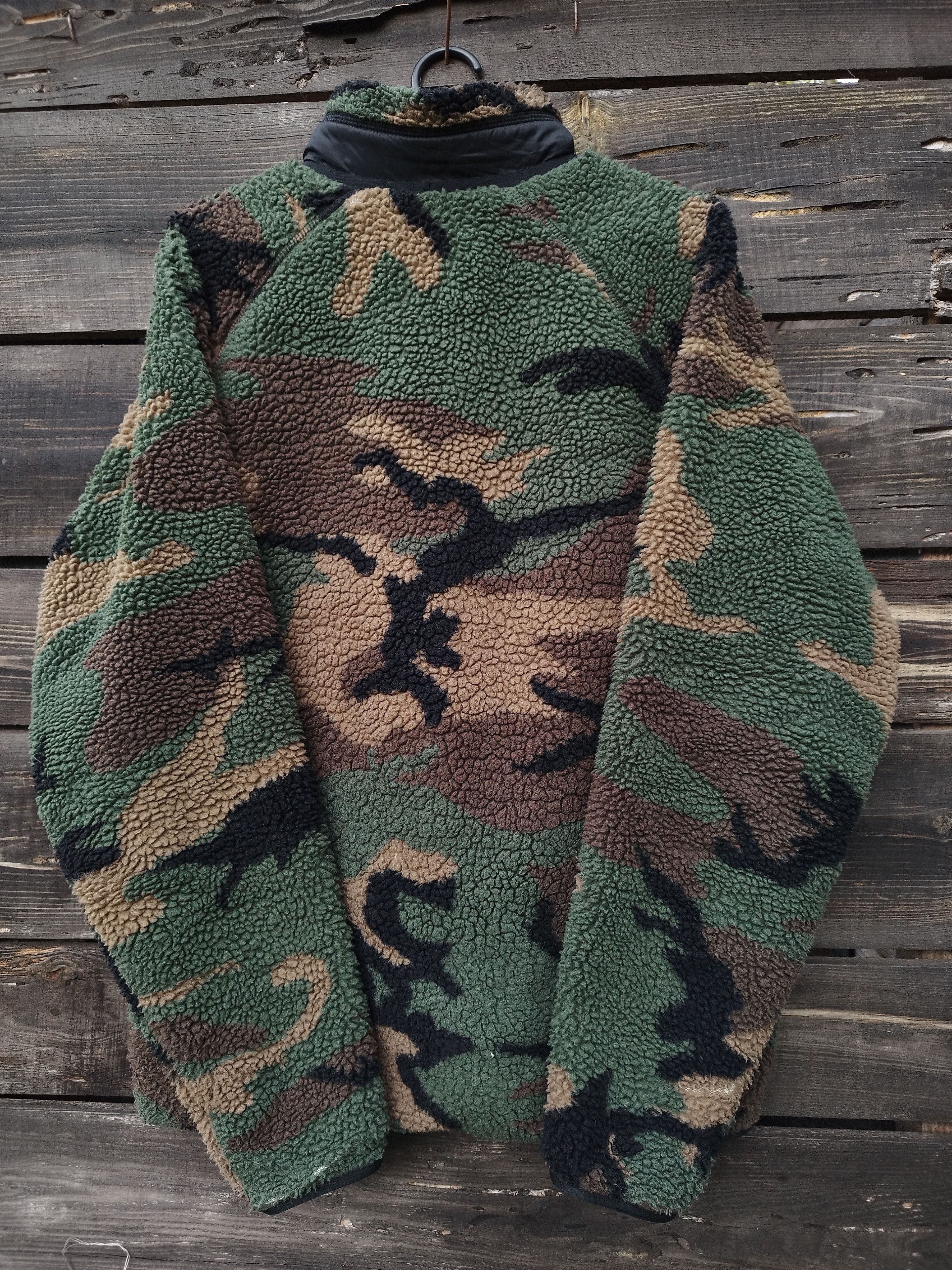 Carhartt Wip Carhartt WIP Prentis Liner Camo Fleece Jacket Camouflage Size US L / EU 52-54 / 3 - 13 Thumbnail