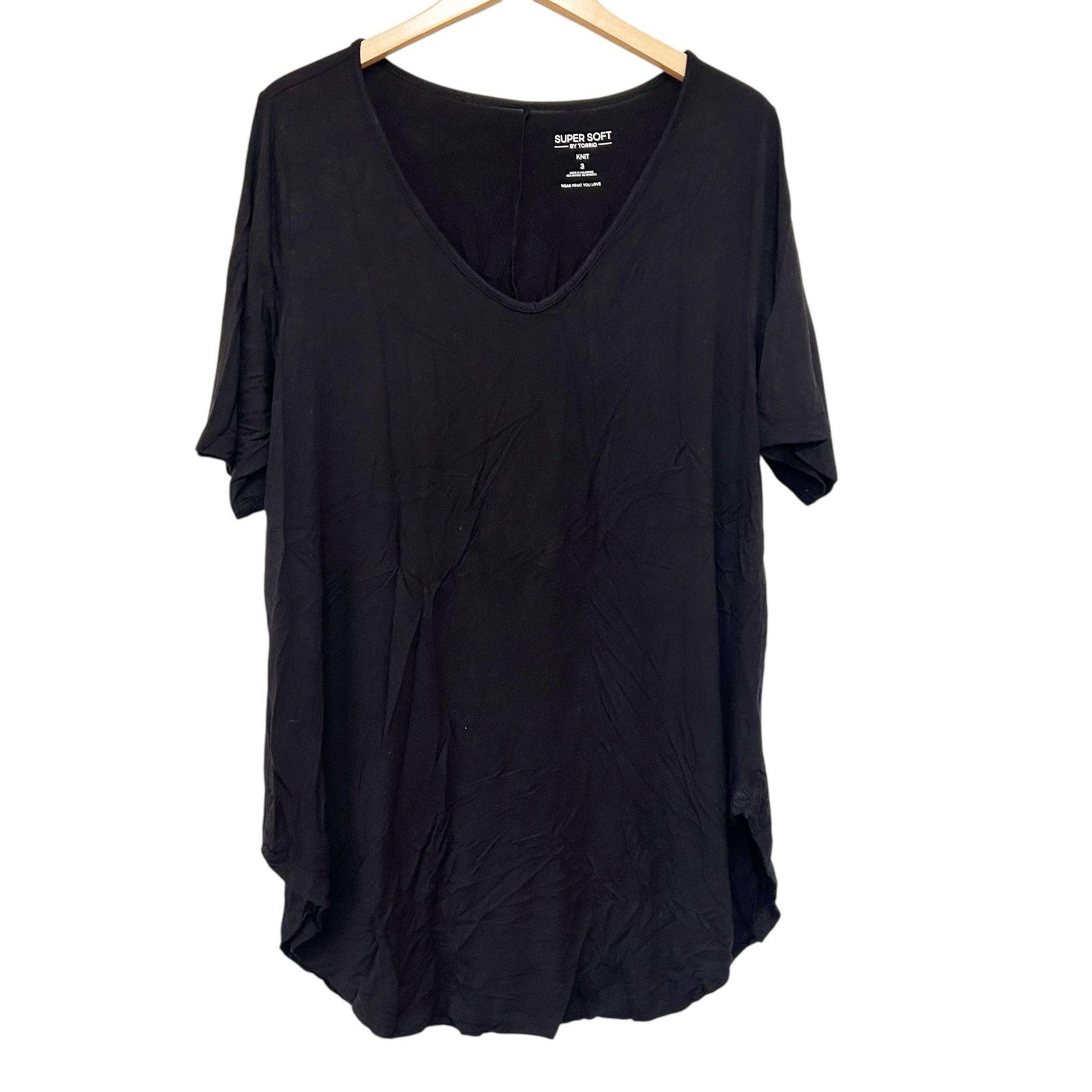 Other Torrid Super Soft Knit Black V Neck T Shirt Sz 3X Size 3XL / US 20-22 - 1 Thumbnail